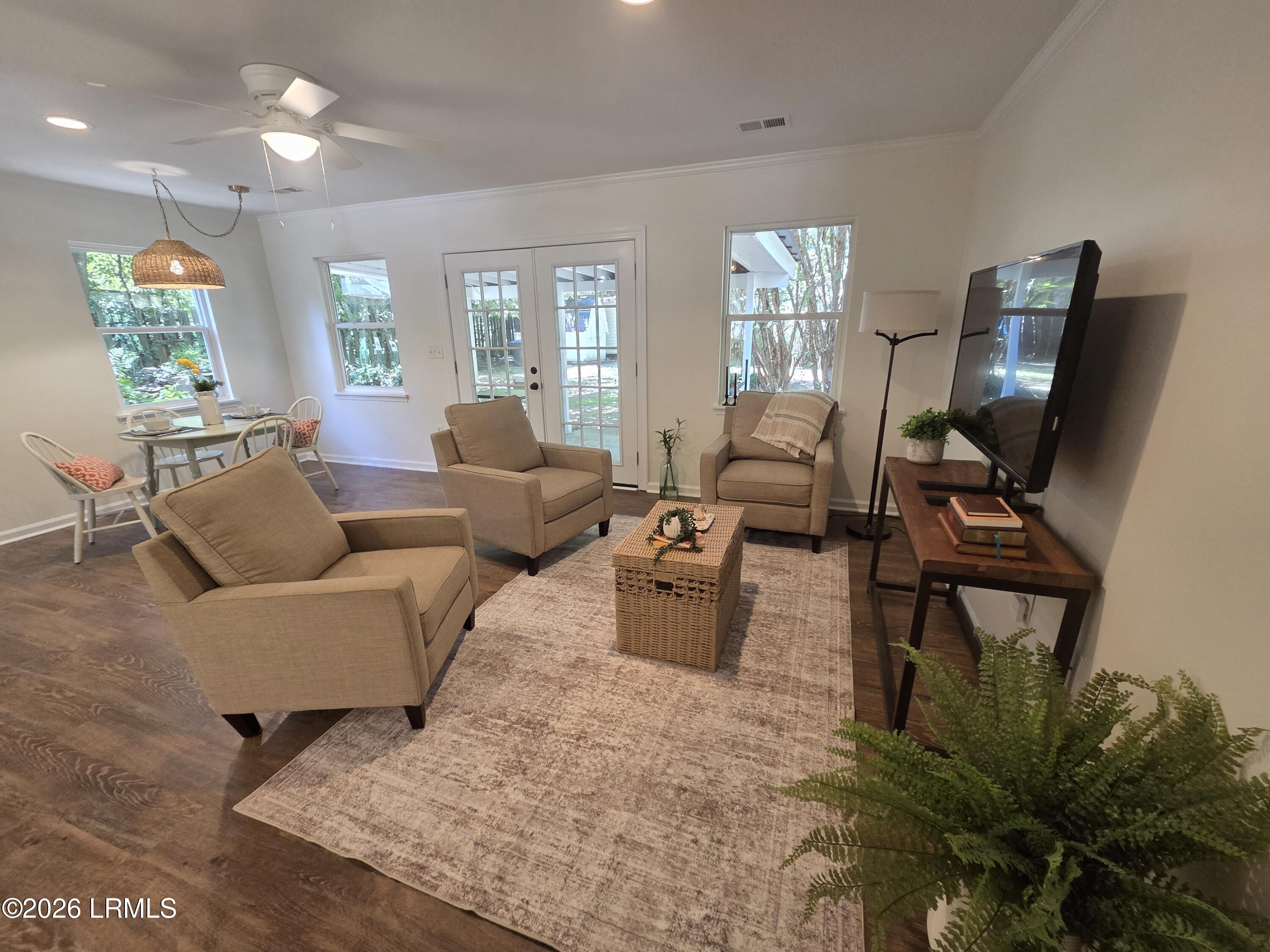 11 Presnell Circle