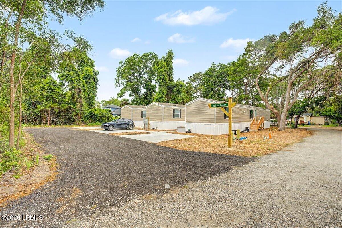 120 Red Fox Manor