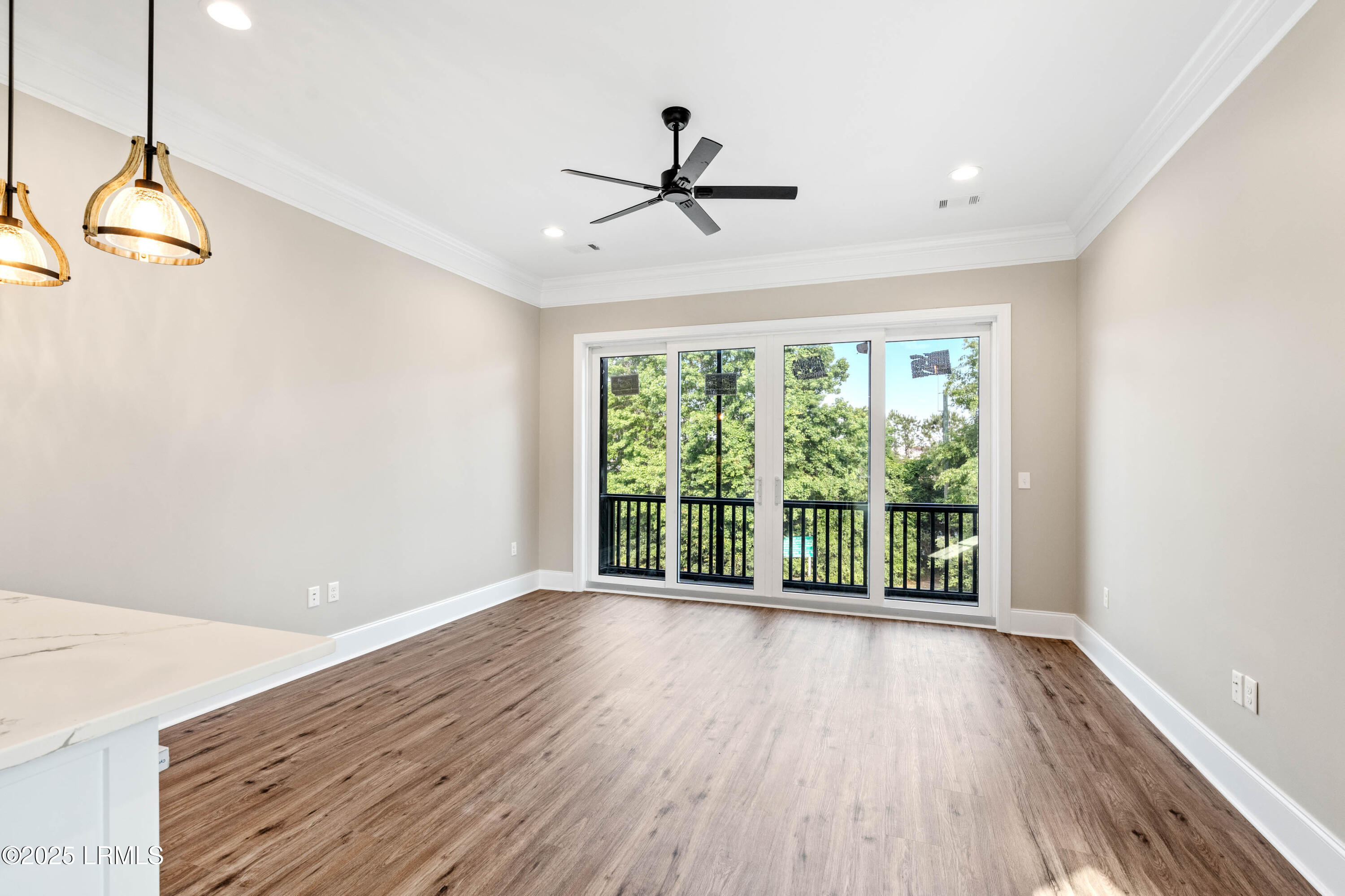 Beaufort, South Carolina 29902, United States, 2 Bedrooms Bedrooms, ,3 BathroomsBathrooms,Residential,Active,17474