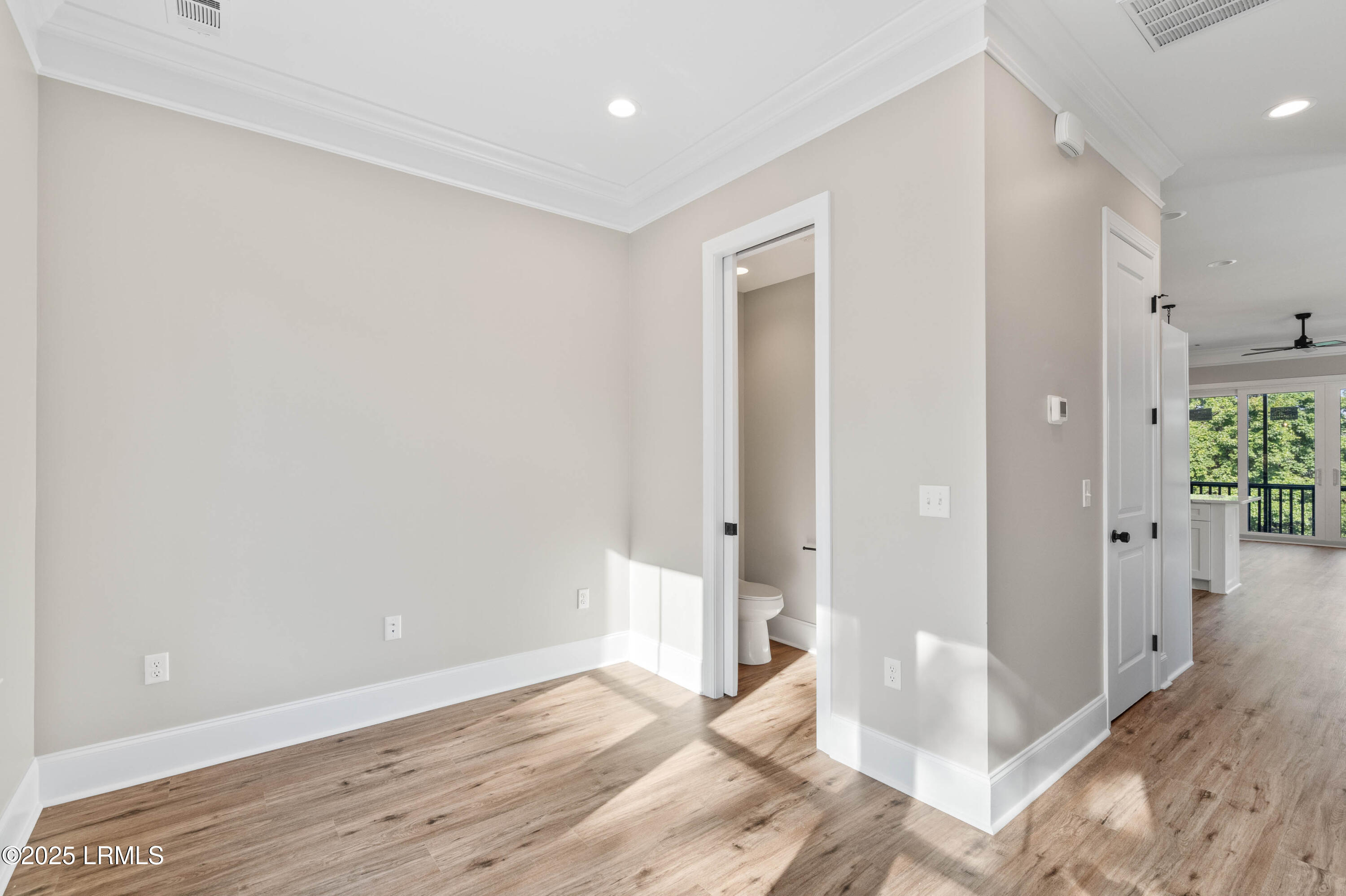 Beaufort, South Carolina 29902, United States, 2 Bedrooms Bedrooms, ,3 BathroomsBathrooms,Residential,Active,17474