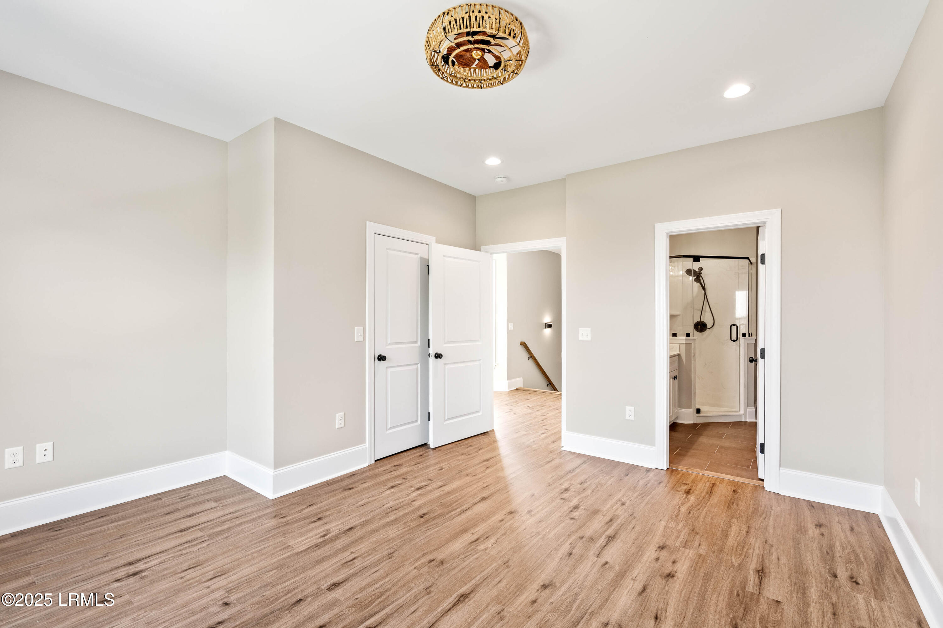 Beaufort, South Carolina 29902, United States, 2 Bedrooms Bedrooms, ,3 BathroomsBathrooms,Residential,Active,17474