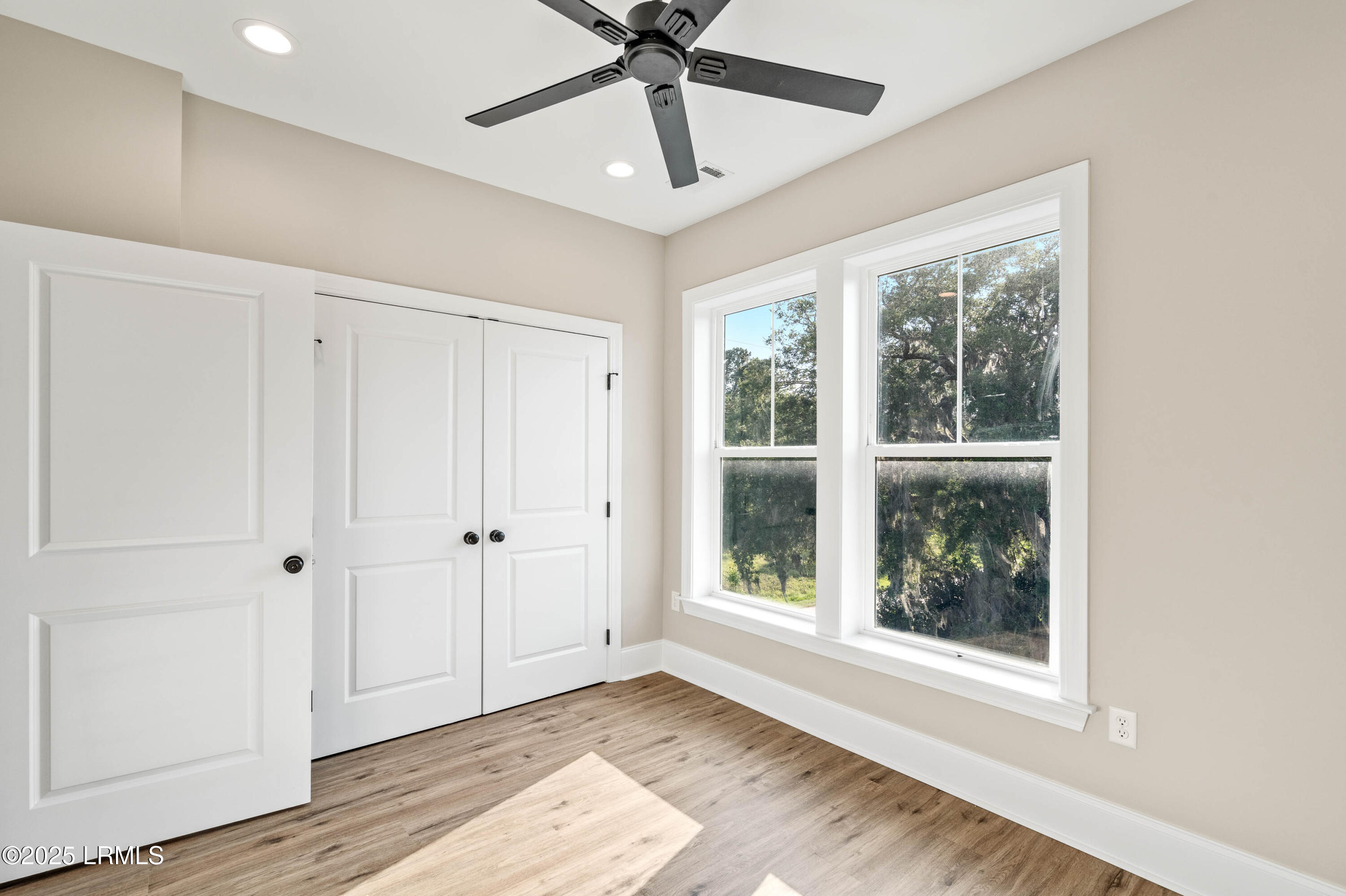 Beaufort, South Carolina 29902, United States, 2 Bedrooms Bedrooms, ,3 BathroomsBathrooms,Residential,Active,17474