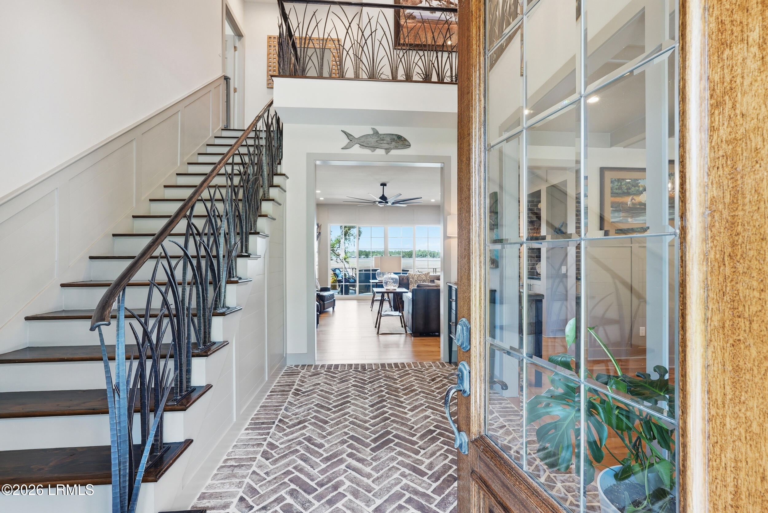 7 Peninsula Drive