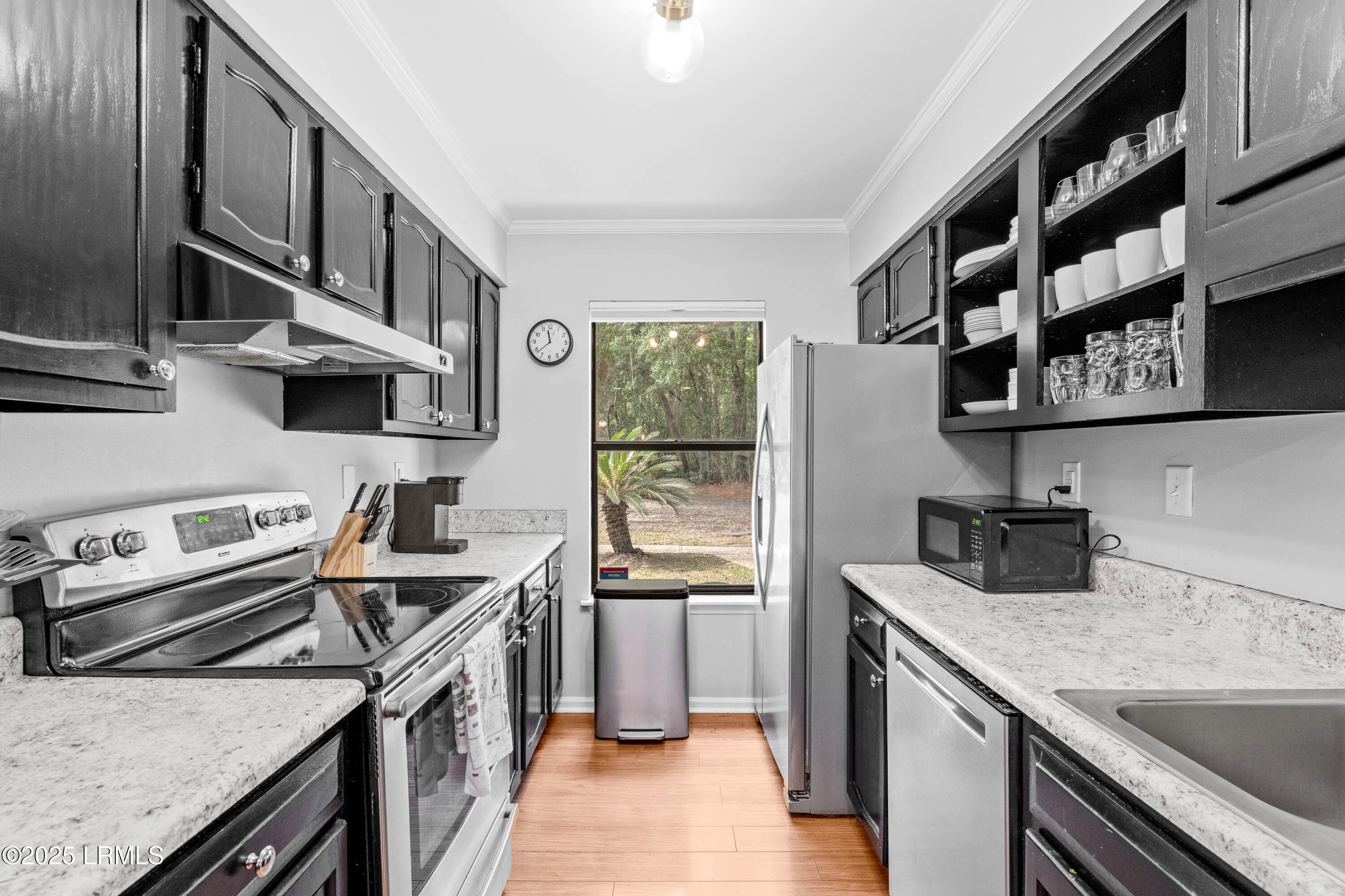 Beaufort, South Carolina 29902, United States, 2 Bedrooms Bedrooms, ,3 BathroomsBathrooms,Residential,Active,128302