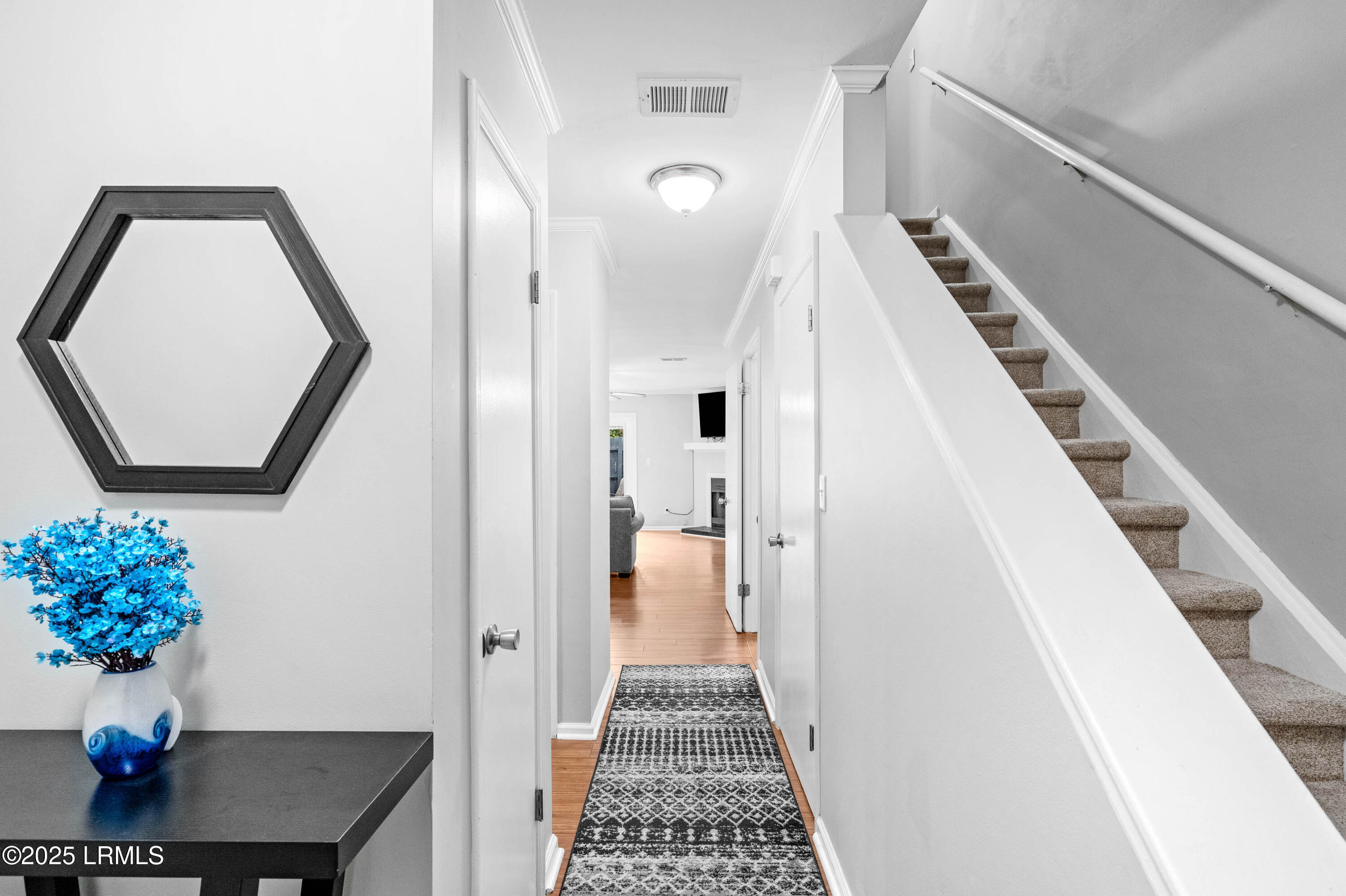 Beaufort, South Carolina 29902, United States, 2 Bedrooms Bedrooms, ,3 BathroomsBathrooms,Residential,Active,128302