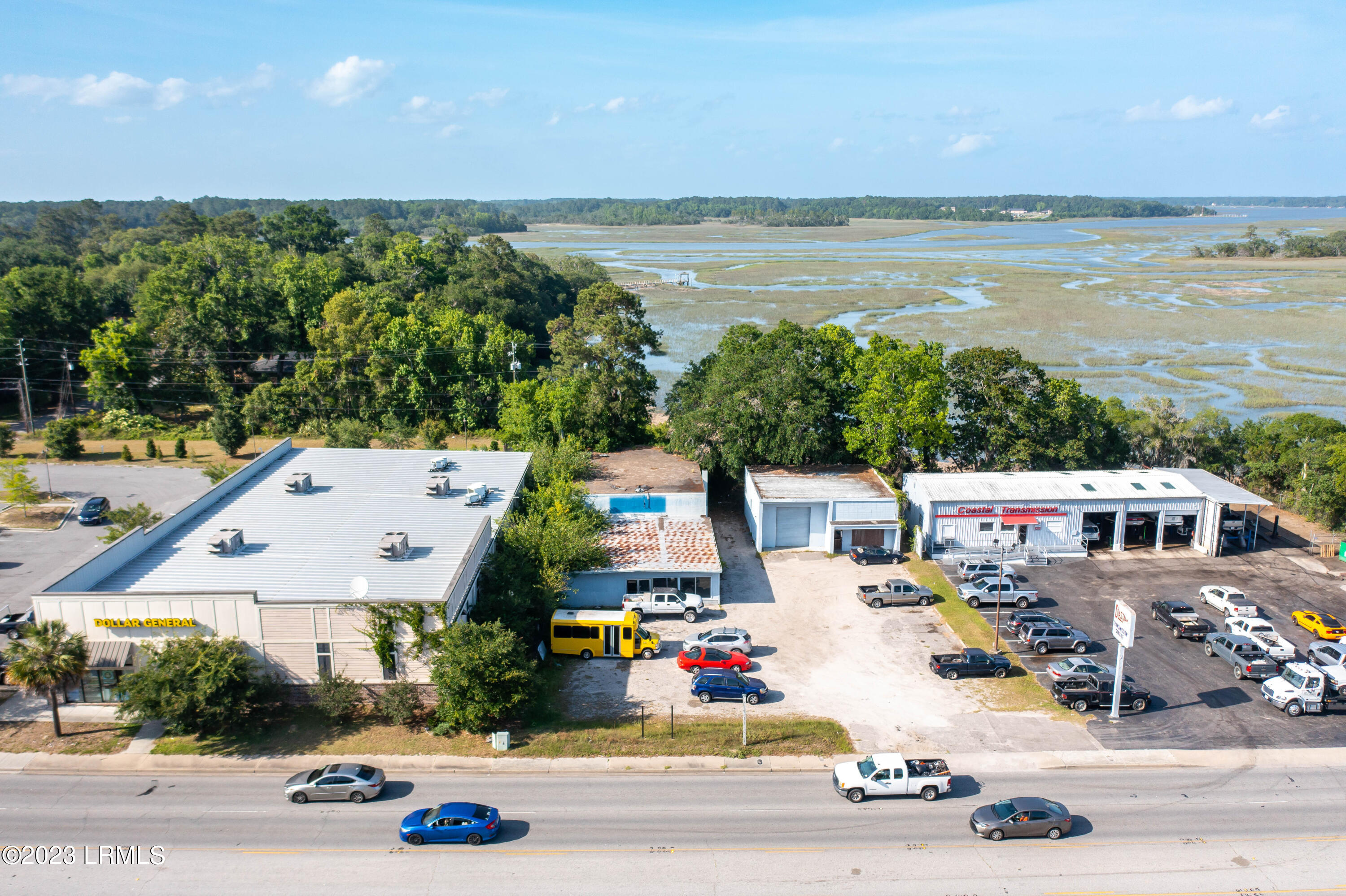 2749 Boundary Street