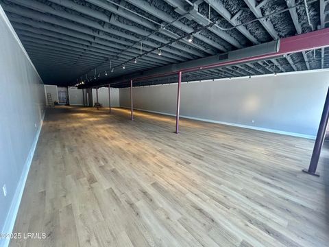 1810 Boundary Street B Beaufort SC 29902