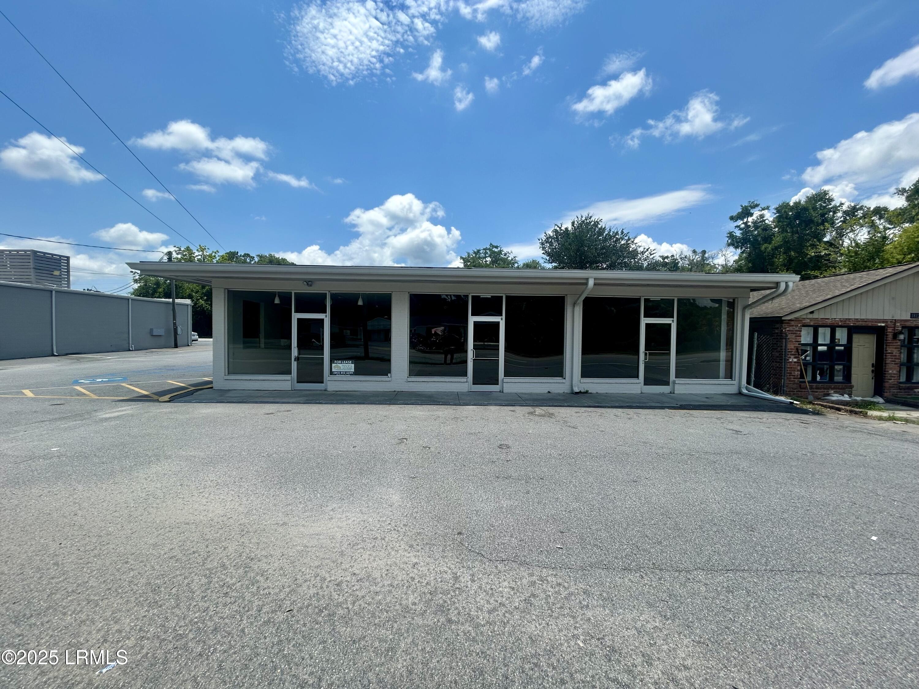 1810 Boundary Street B