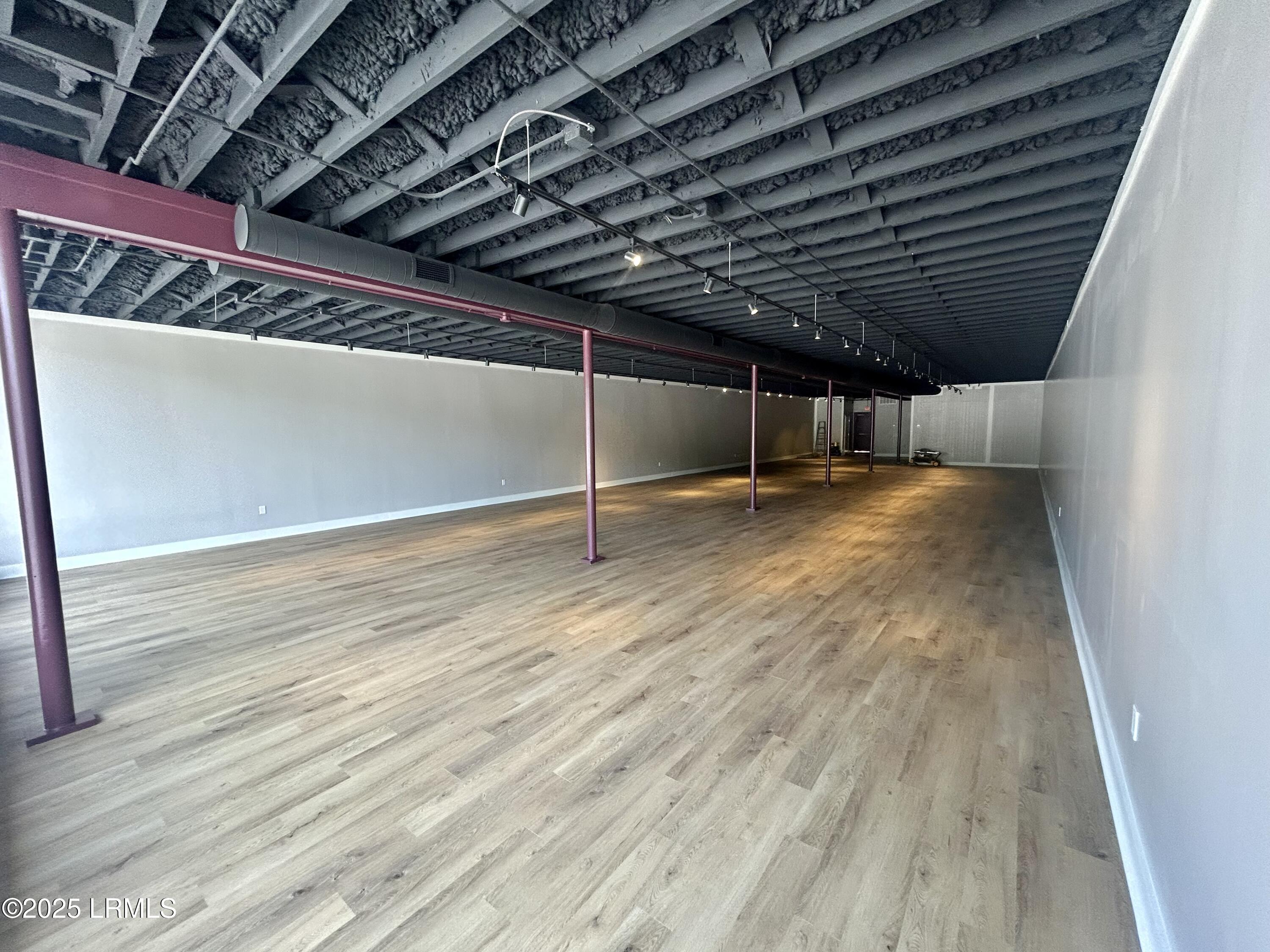 1810 Boundary Street B