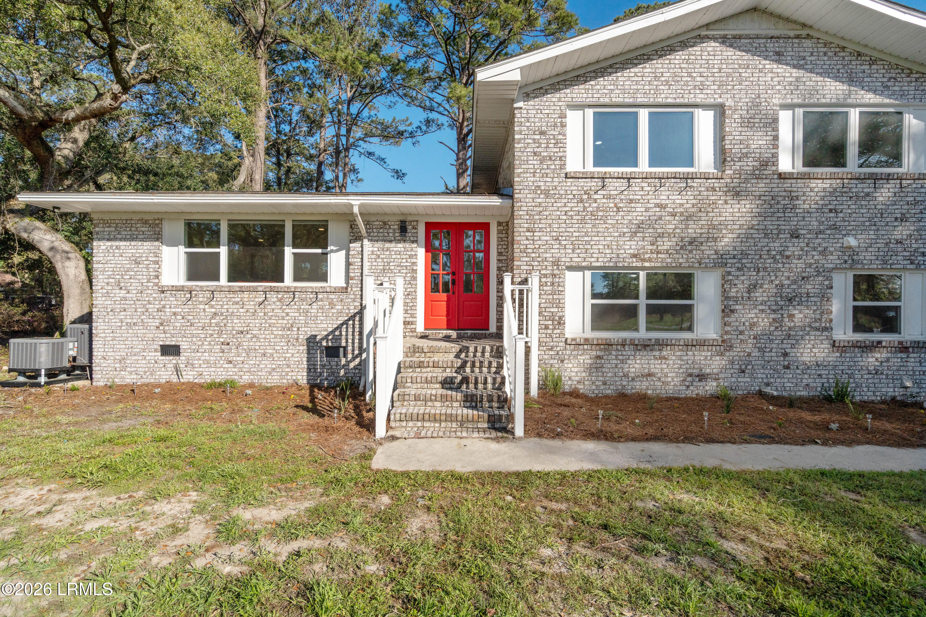 656 Broad River Boulevard