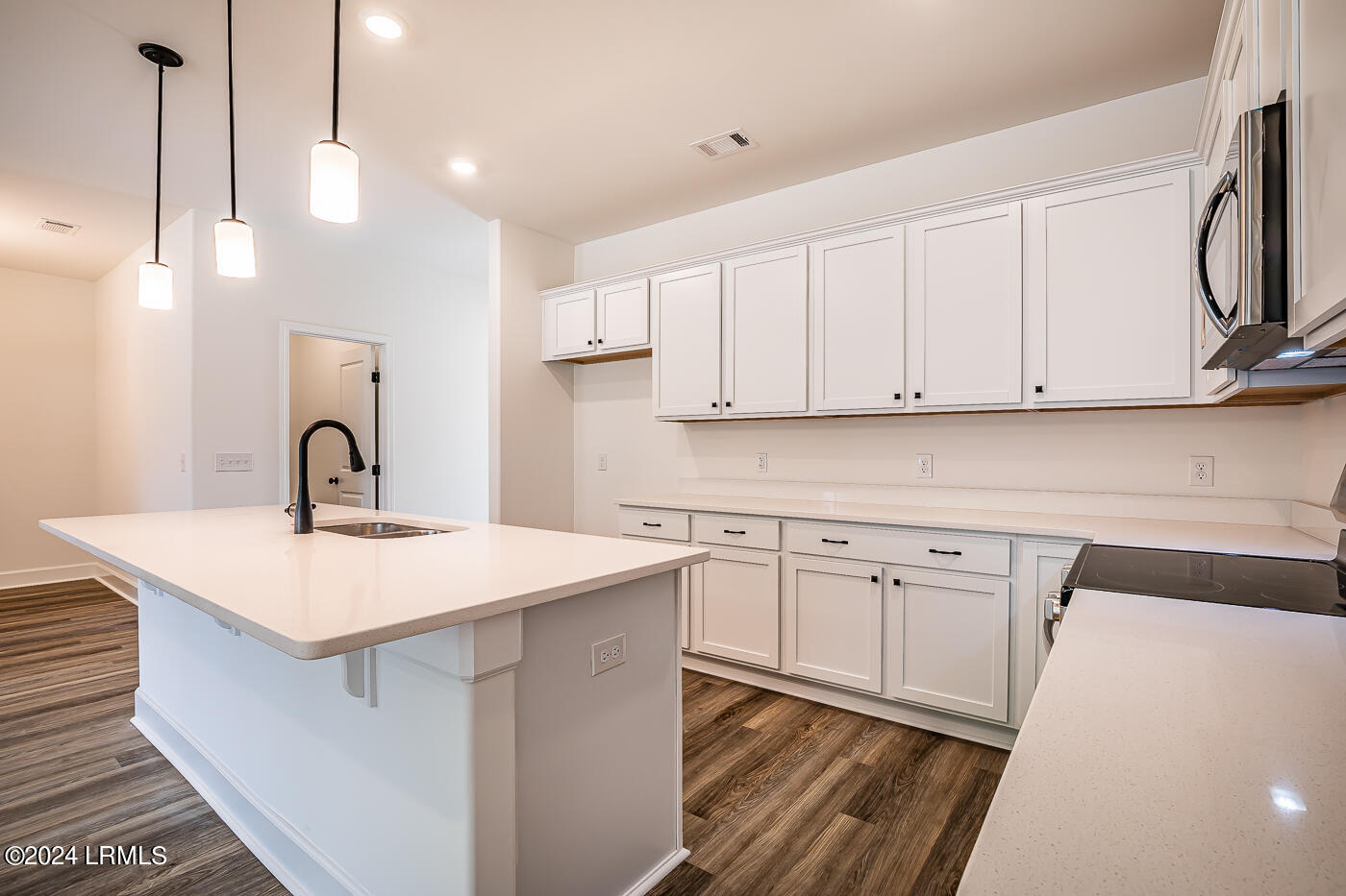 Ridgeland, South Carolina 29936, United States, 4 Bedrooms Bedrooms, ,4 BathroomsBathrooms,Residential,Active,244092