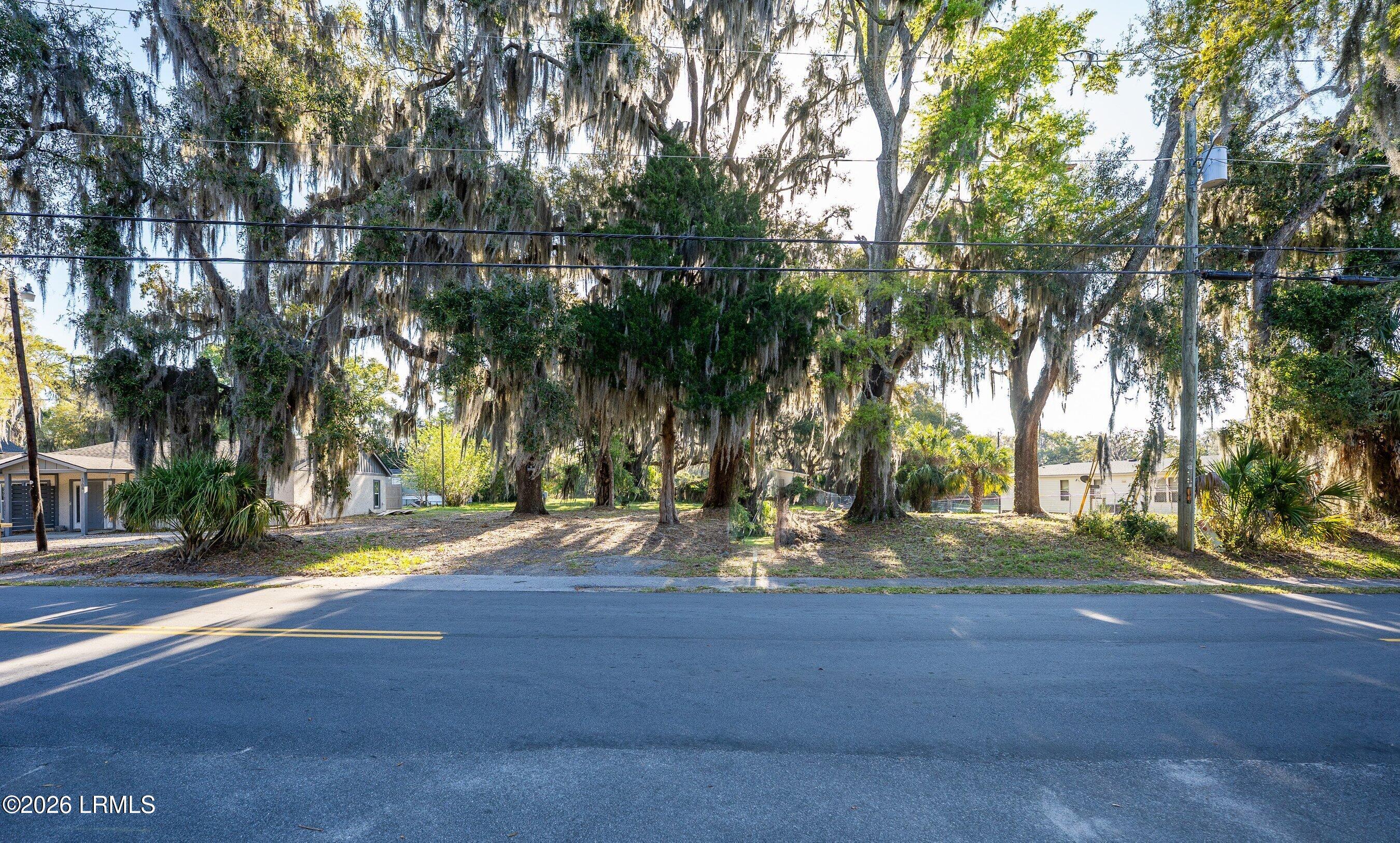 1702 Old Shell Road