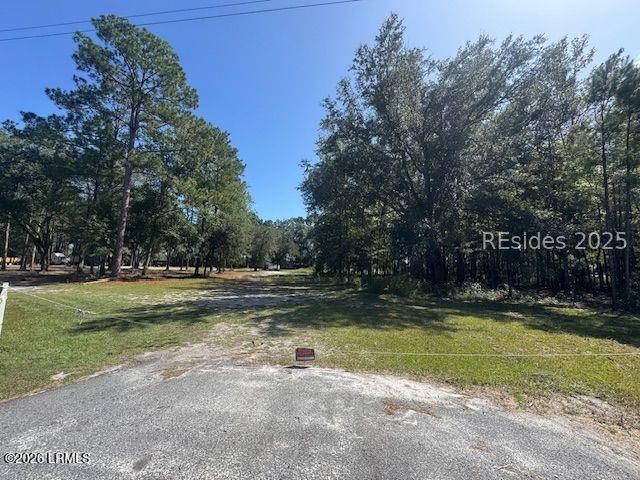 7352 Grays Highway