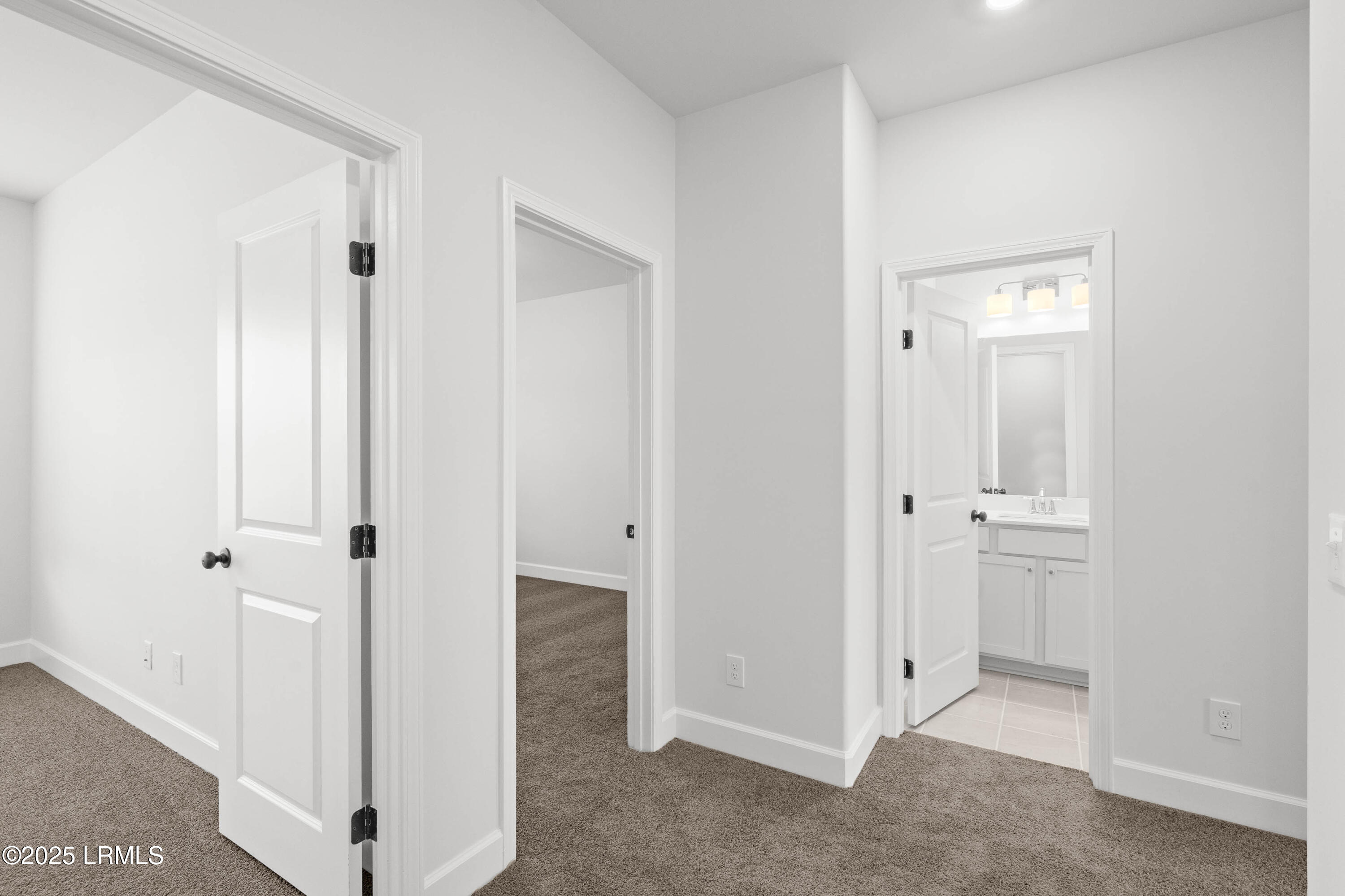 Ridgeland, South Carolina 29936, United States, 3 Bedrooms Bedrooms, ,3 BathroomsBathrooms,Residential,Active,38654