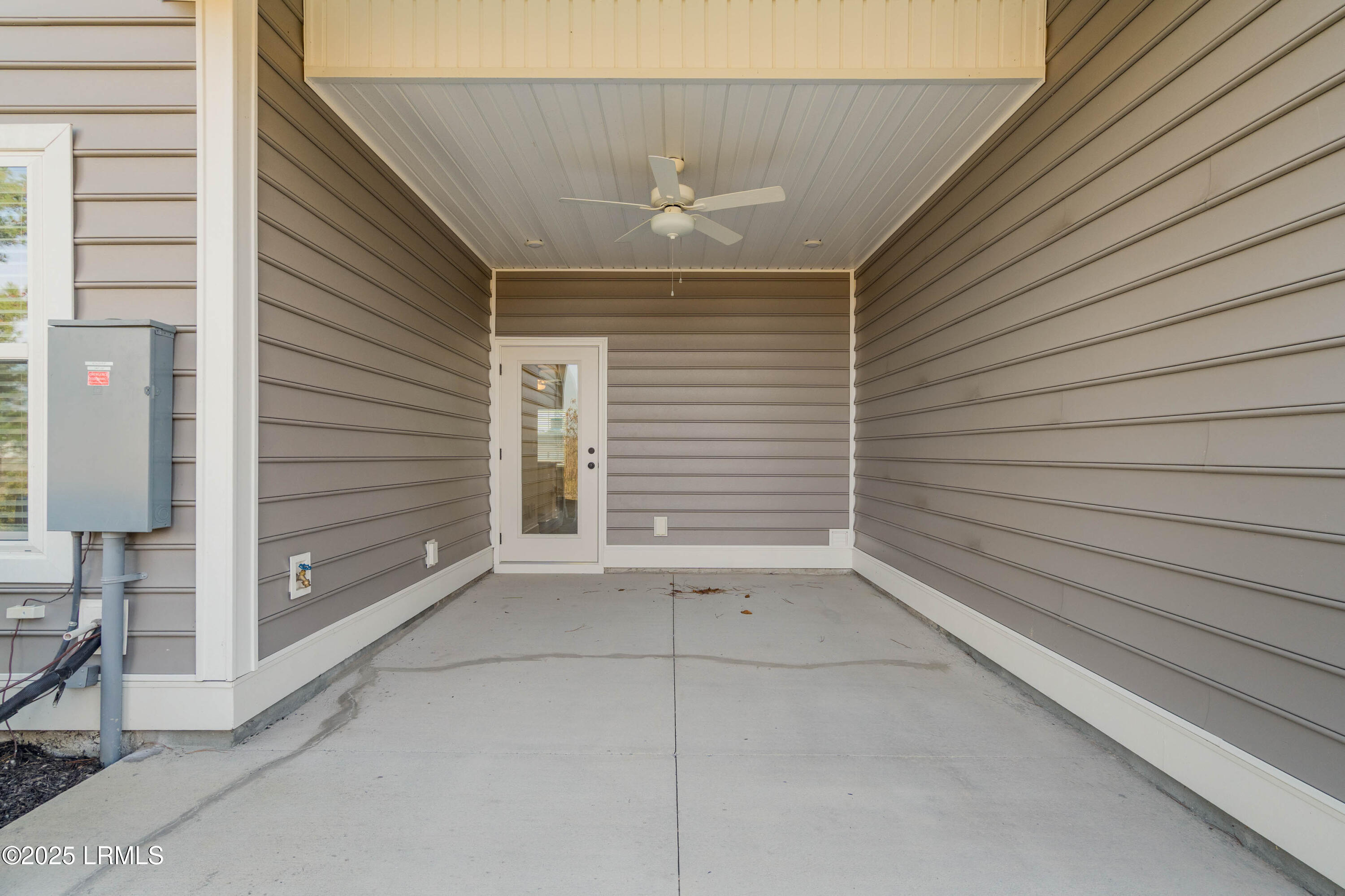 Ridgeland, South Carolina 29936, United States, 3 Bedrooms Bedrooms, ,3 BathroomsBathrooms,Residential,Active,38654