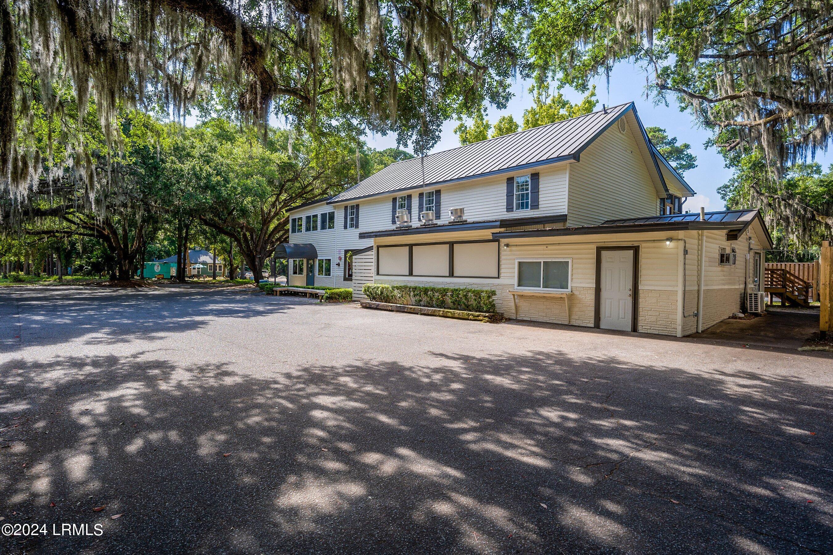 1760 Sea Island Parkway