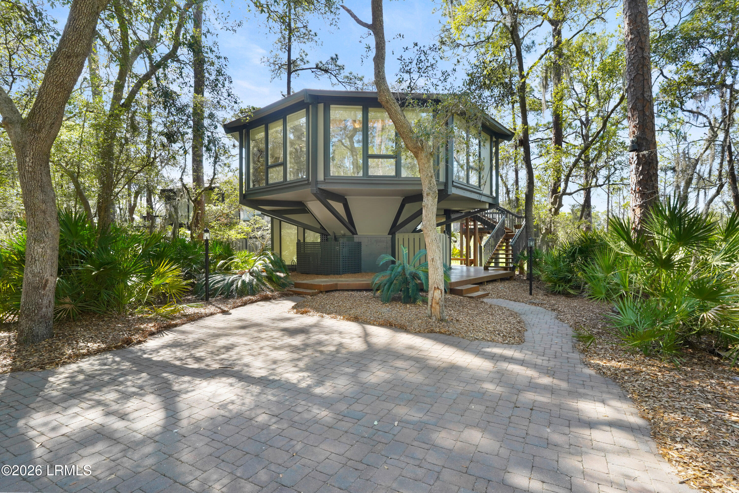 2065 Deer Island Road