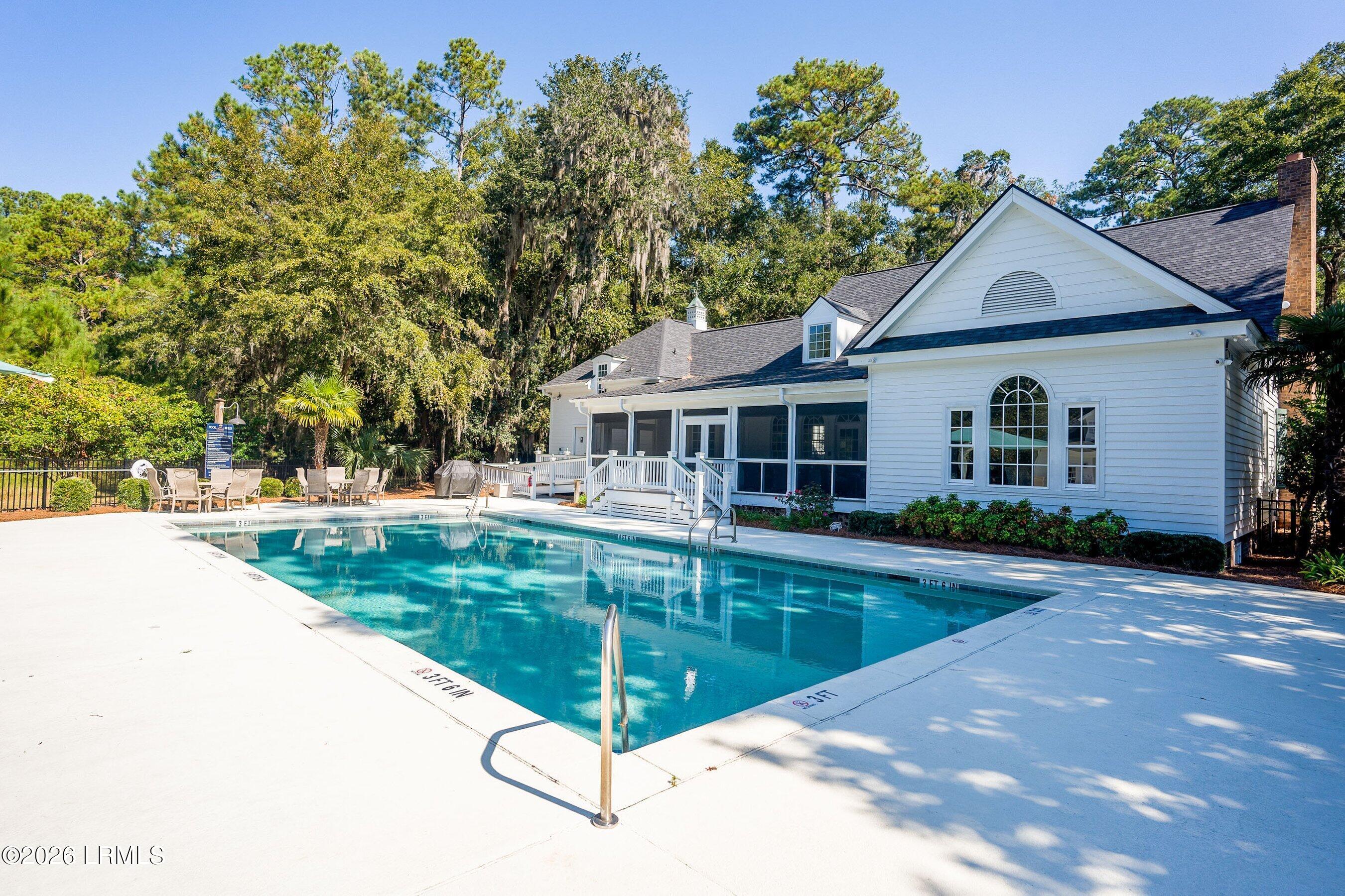 111 Palmetto Place