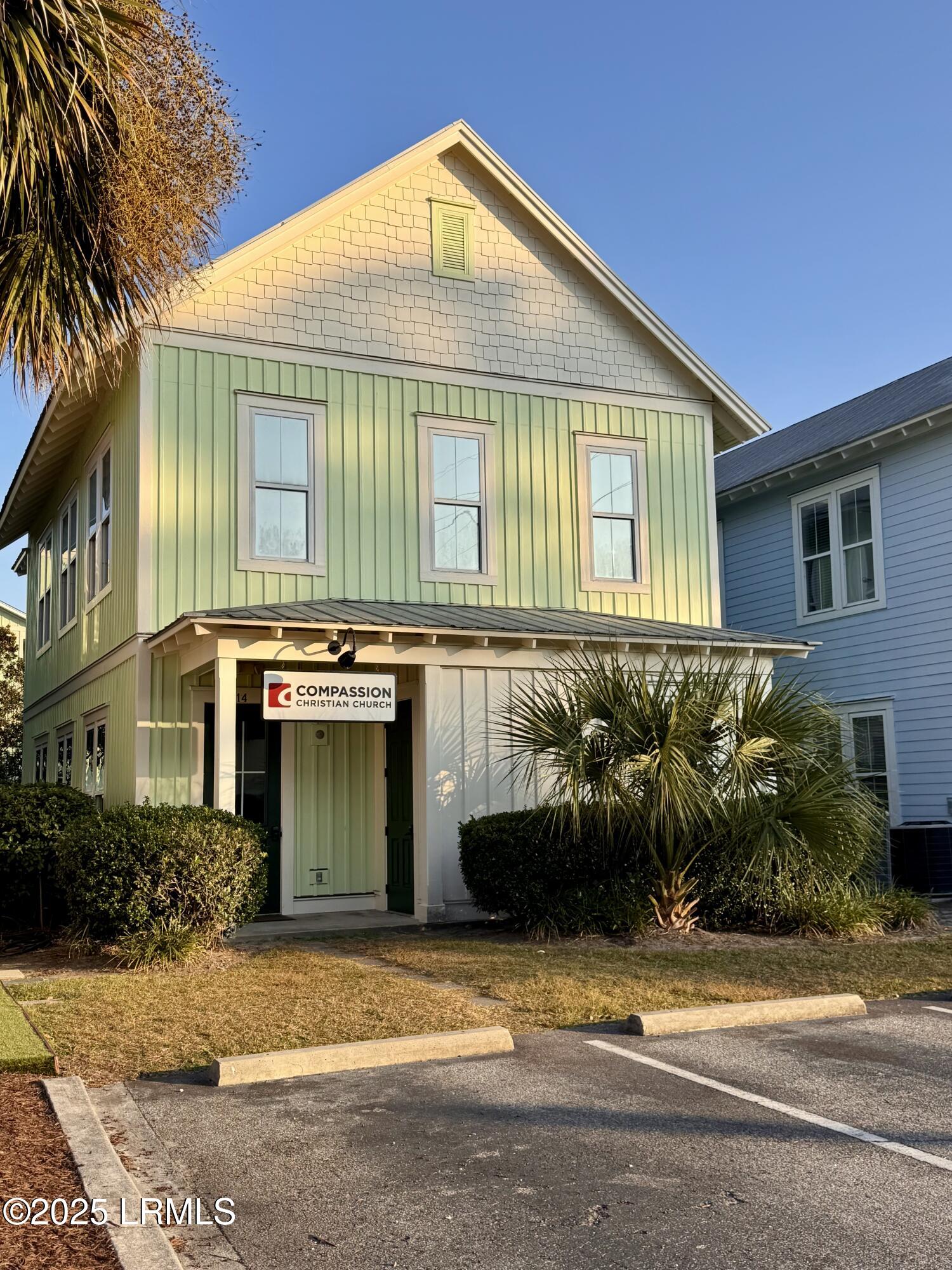 14 Palmetto Way A & B