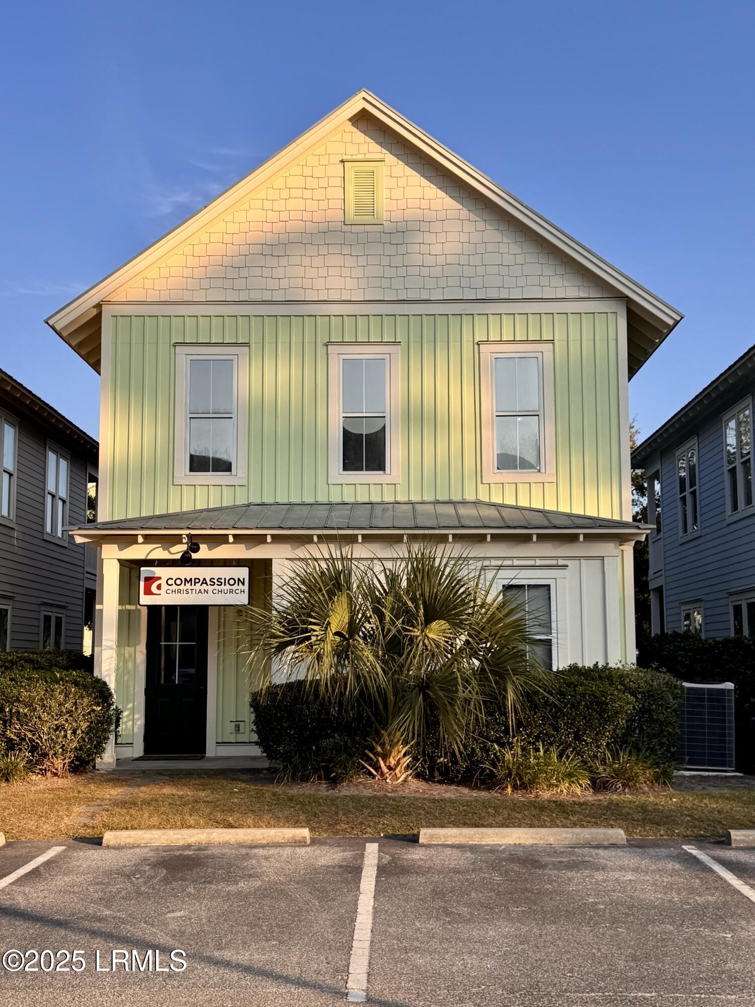 14 Palmetto Way A & B