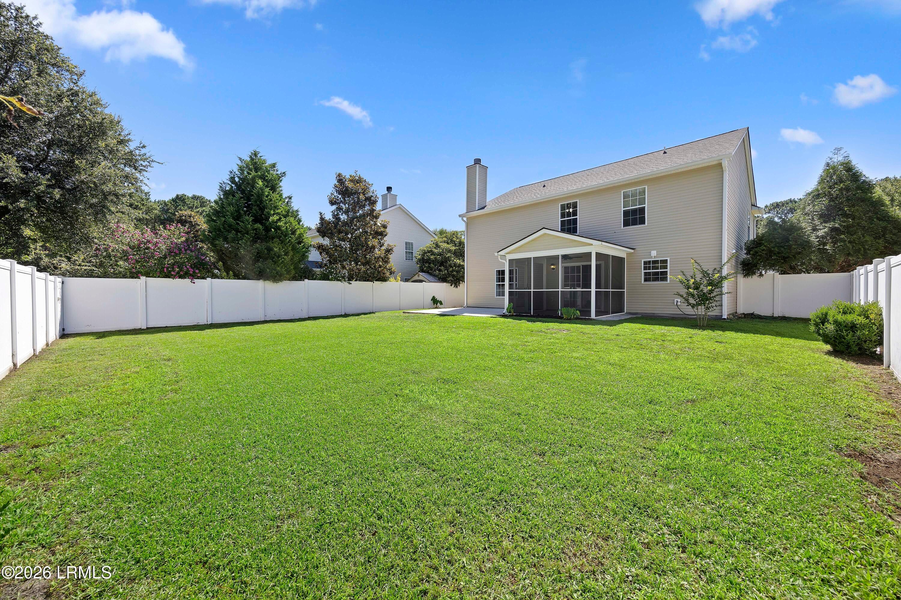 41 Lakeside Drive
