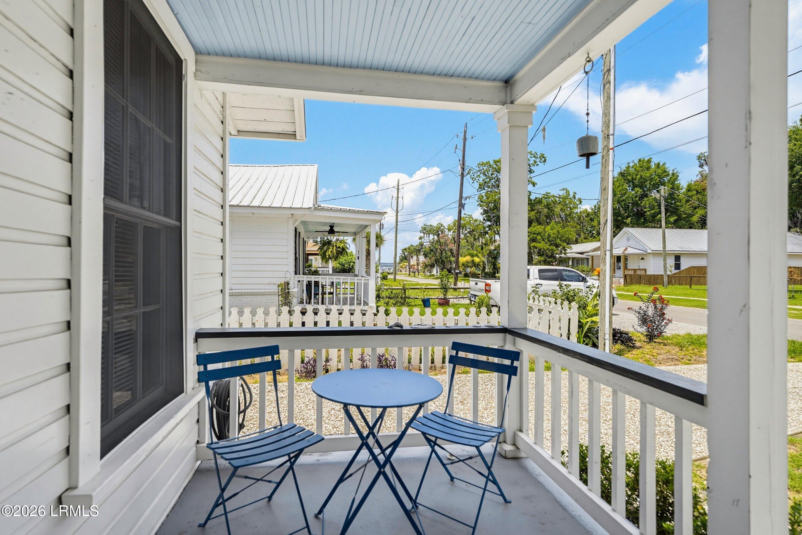 909 8th Street