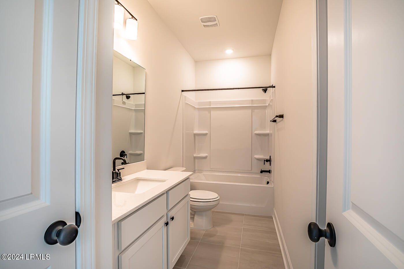 Ridgeland, South Carolina 29936, United States, 4 Bedrooms Bedrooms, ,4 BathroomsBathrooms,Residential,Active,59216