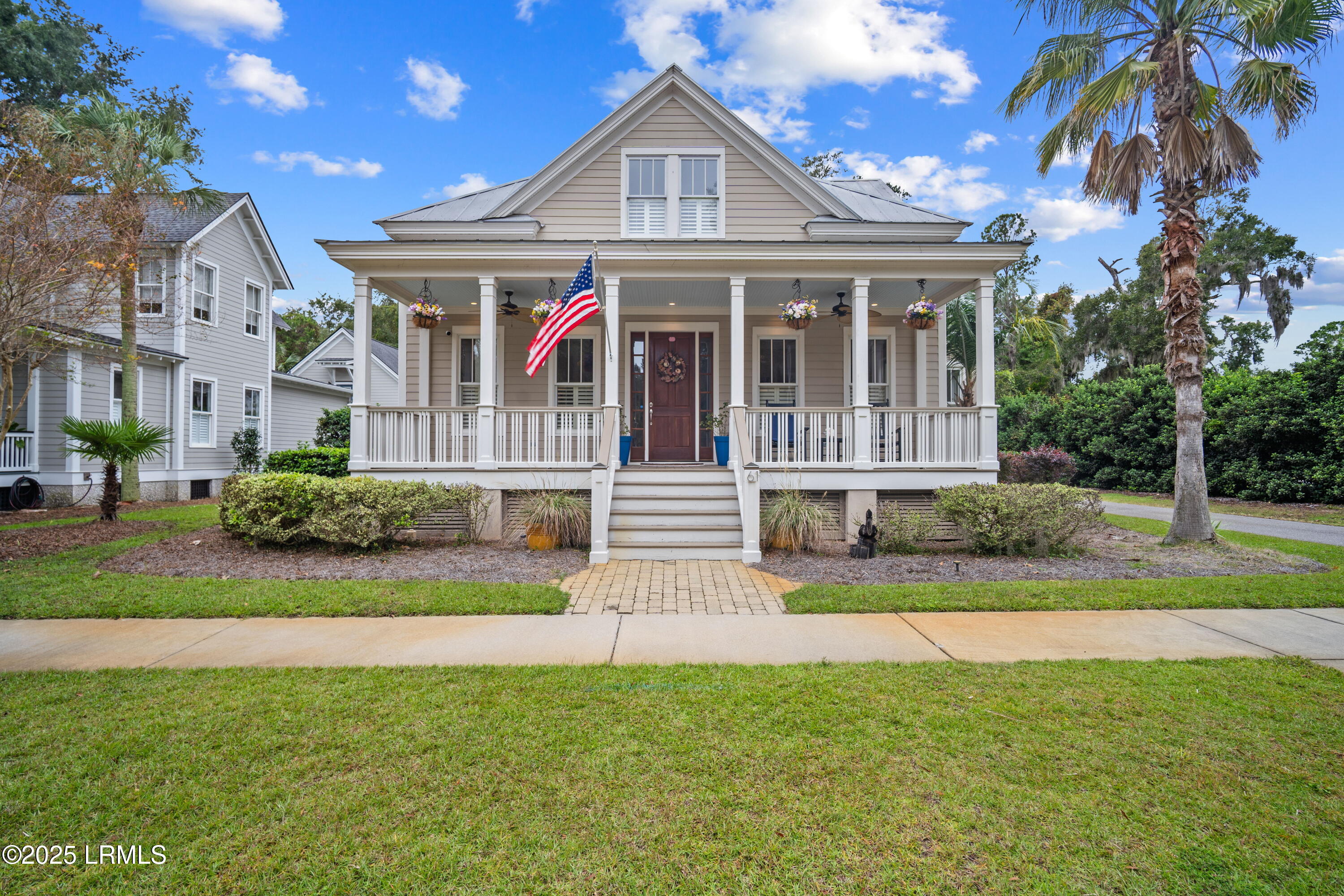 Beaufort, South Carolina 29907, United States, 4 Bedrooms Bedrooms, ,4 BathroomsBathrooms,Residential,Active,237941