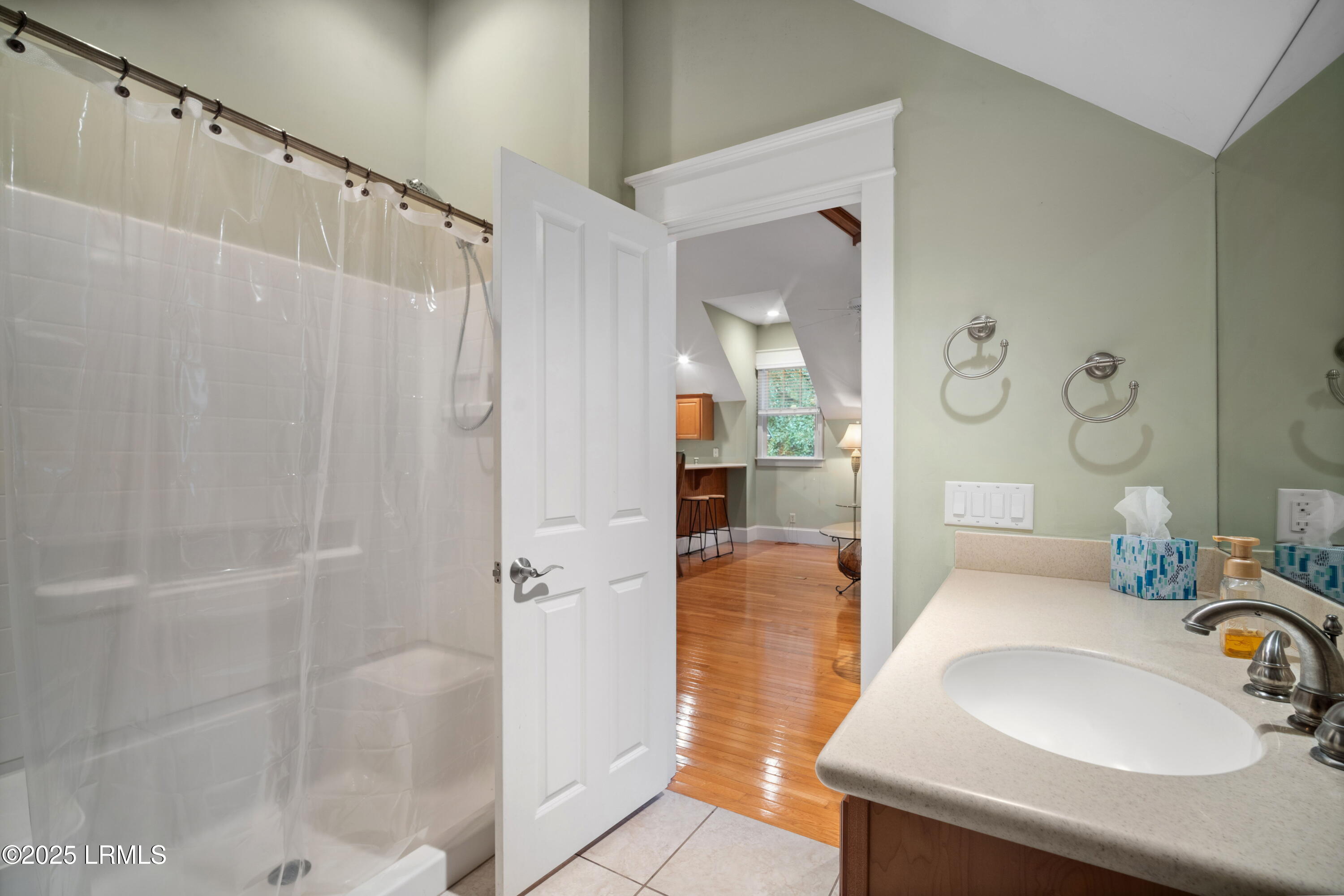 Beaufort, South Carolina 29907, United States, 4 Bedrooms Bedrooms, ,4 BathroomsBathrooms,Residential,Active,237941