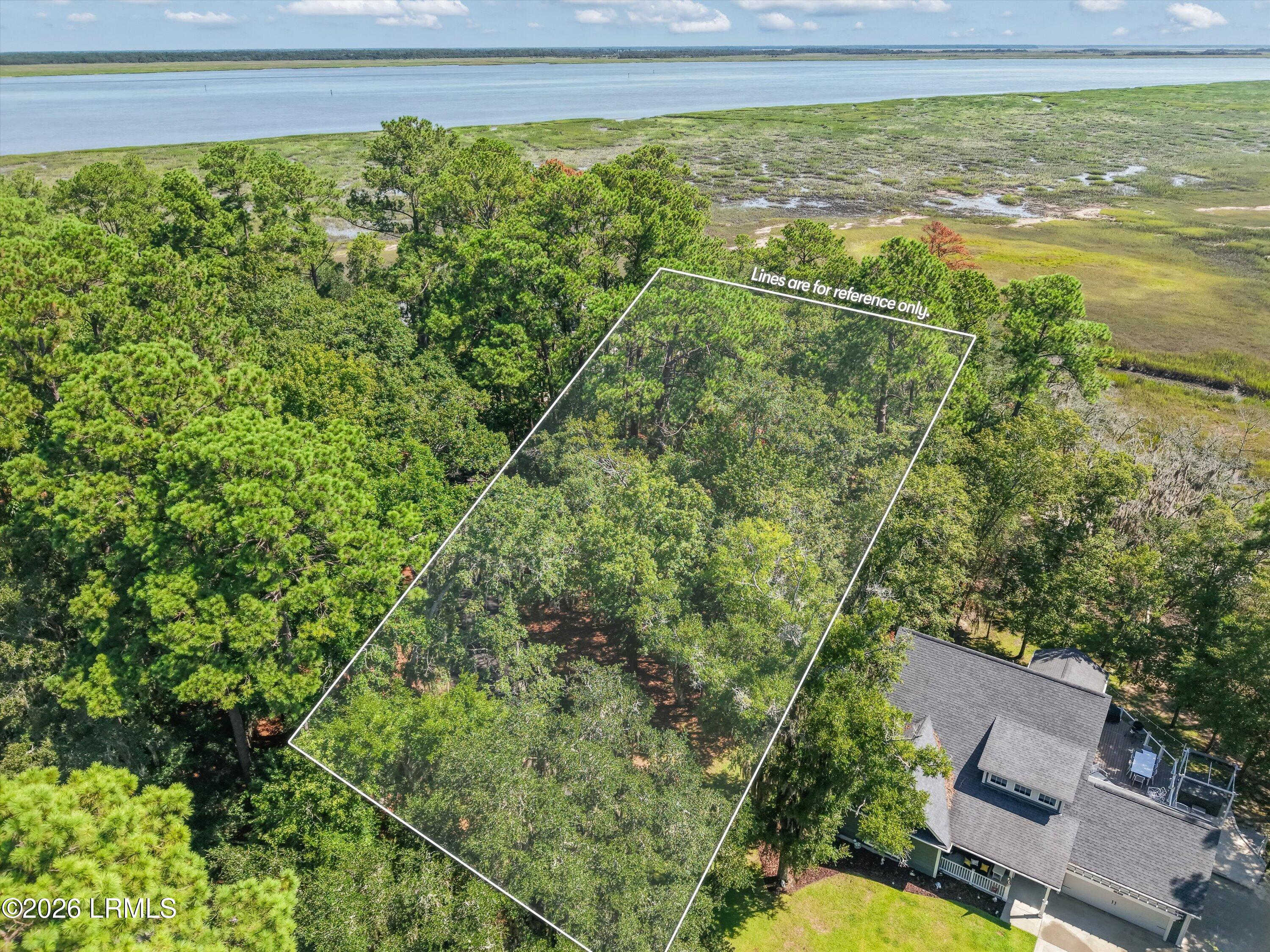 208 Black Skimmer Drive W
