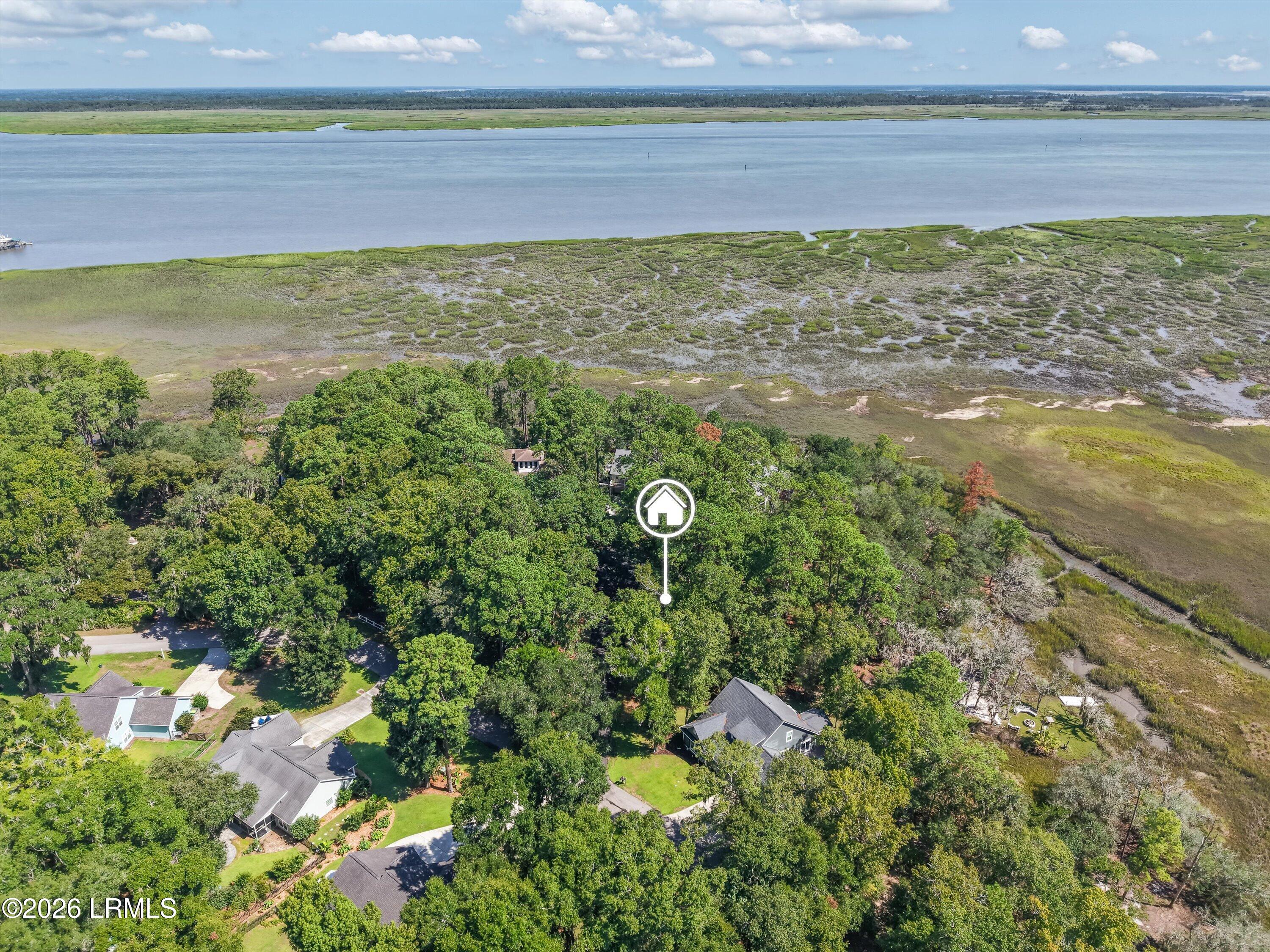 208 Black Skimmer Drive W