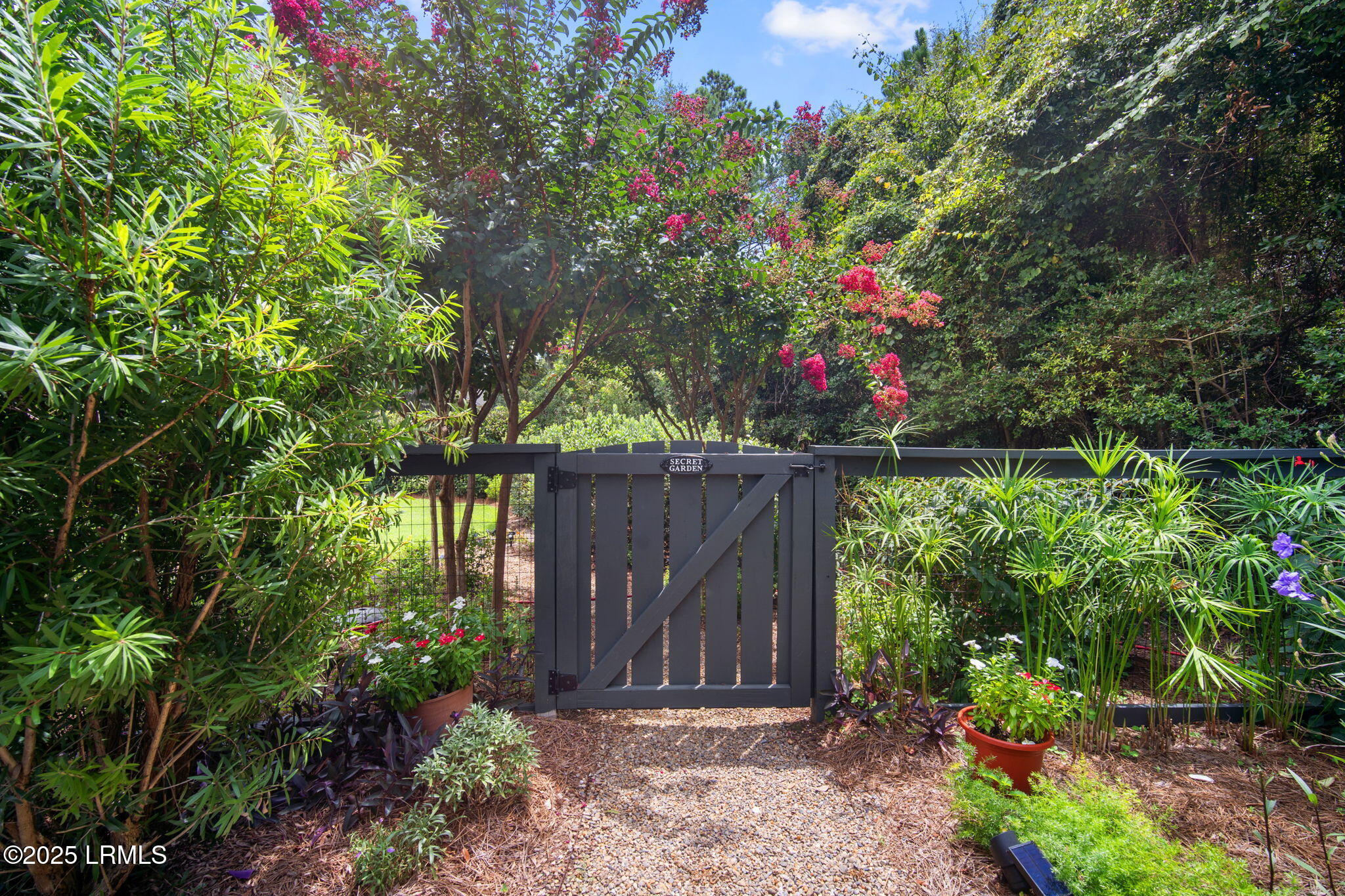 Beaufort, South Carolina 29907, United States, 4 Bedrooms Bedrooms, ,3 BathroomsBathrooms,Residential,Active,183522