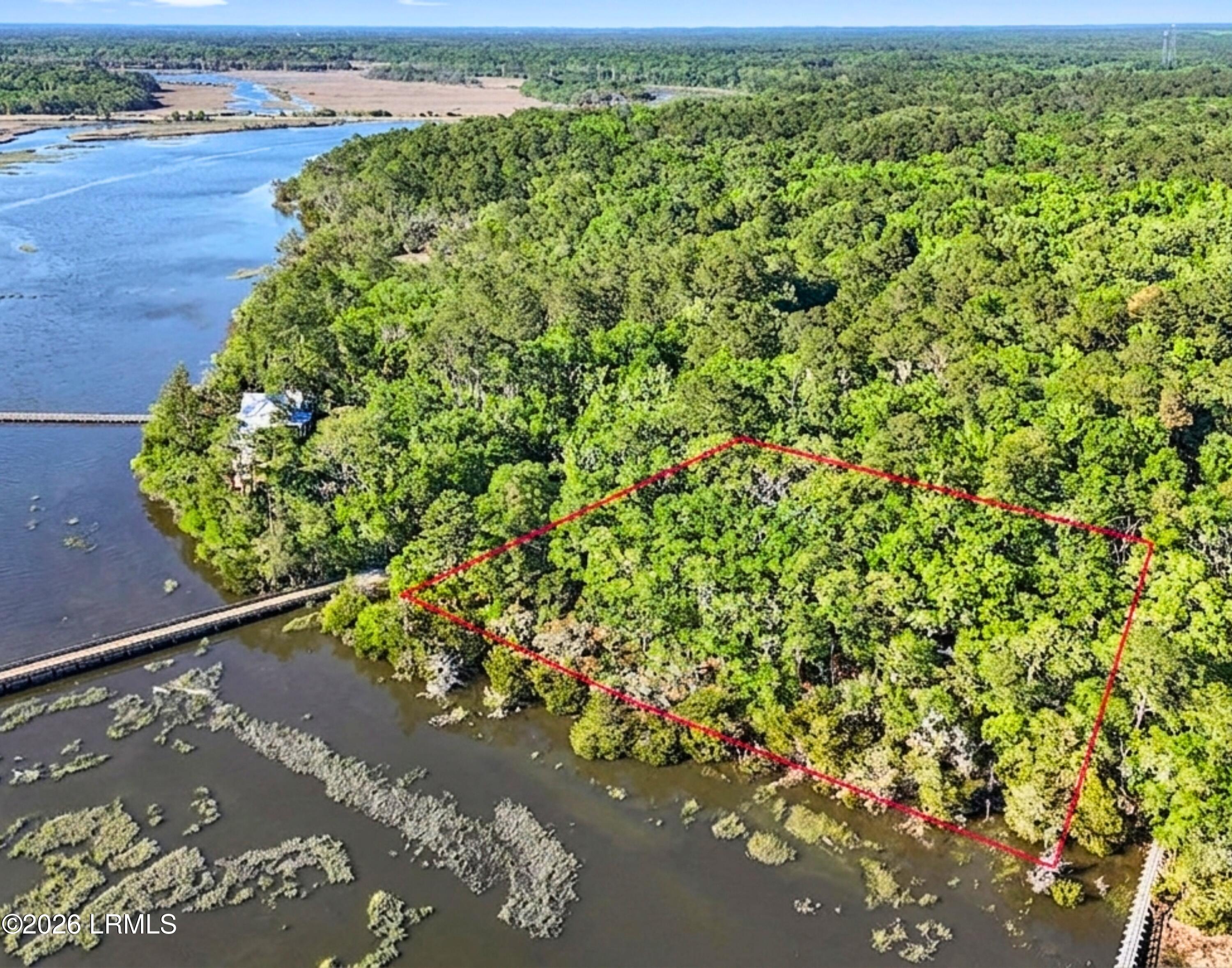 75 Island Way