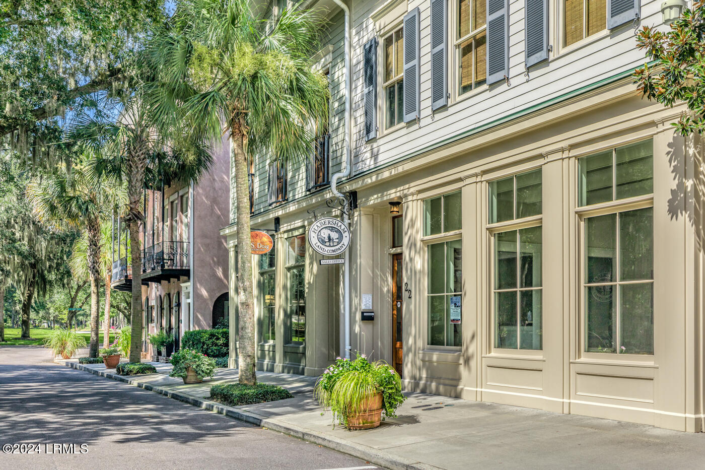 Beaufort, South Carolina 29906, United States, 2 Bedrooms Bedrooms, ,3 BathroomsBathrooms,Residential,Active,37090