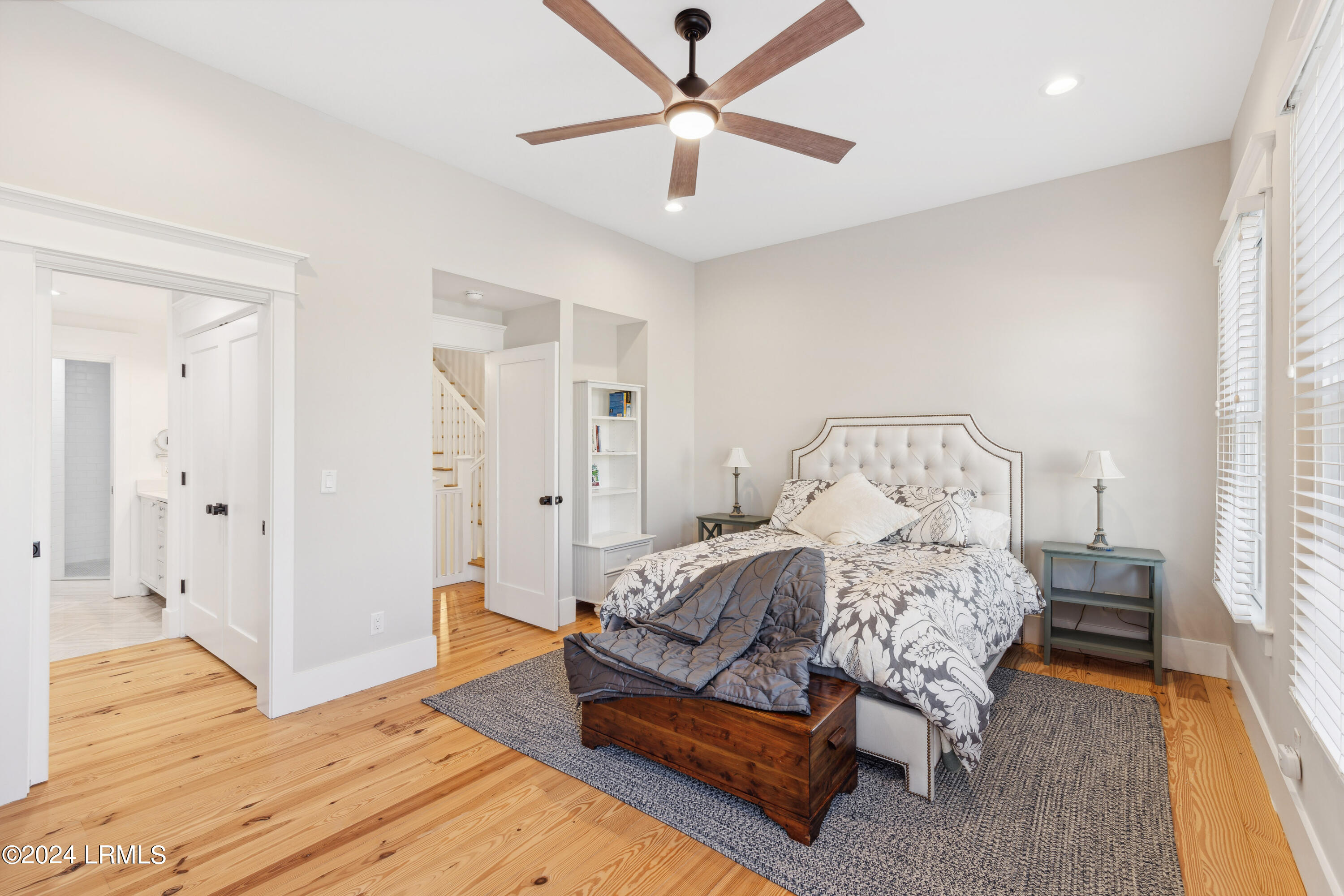 Beaufort, South Carolina 29906, United States, 2 Bedrooms Bedrooms, ,3 BathroomsBathrooms,Residential,Active,37090