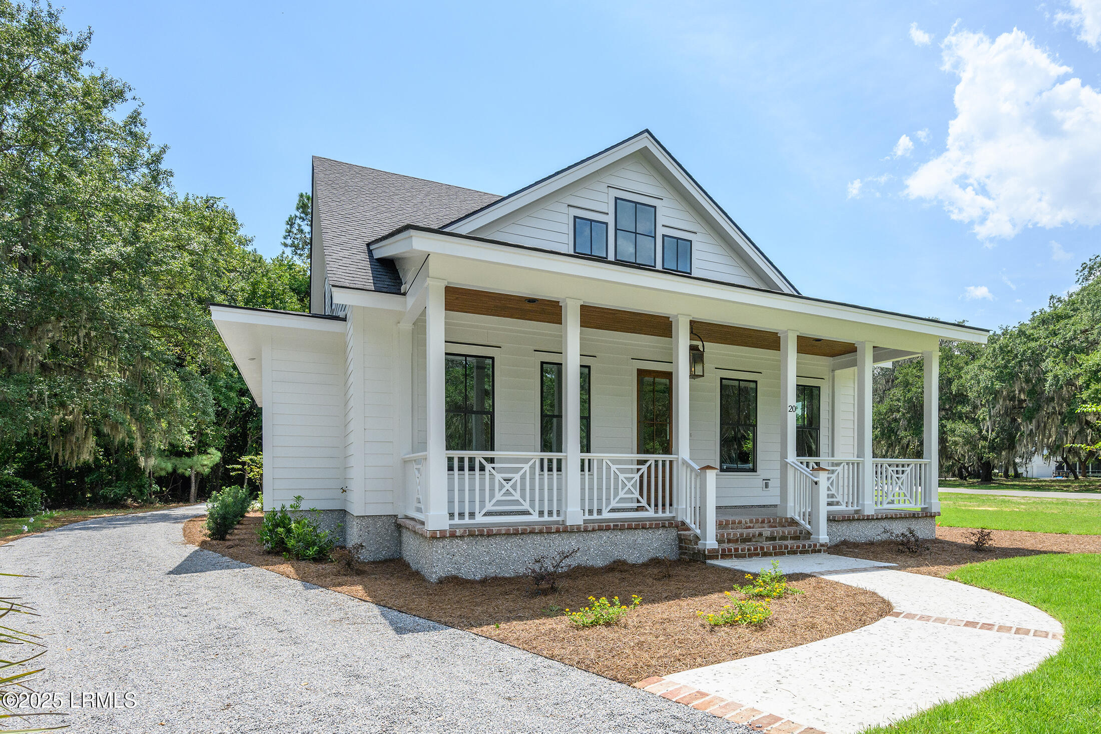 Beaufort, South Carolina 29907, United States, 4 Bedrooms Bedrooms, ,3 BathroomsBathrooms,Residential,Active,160408