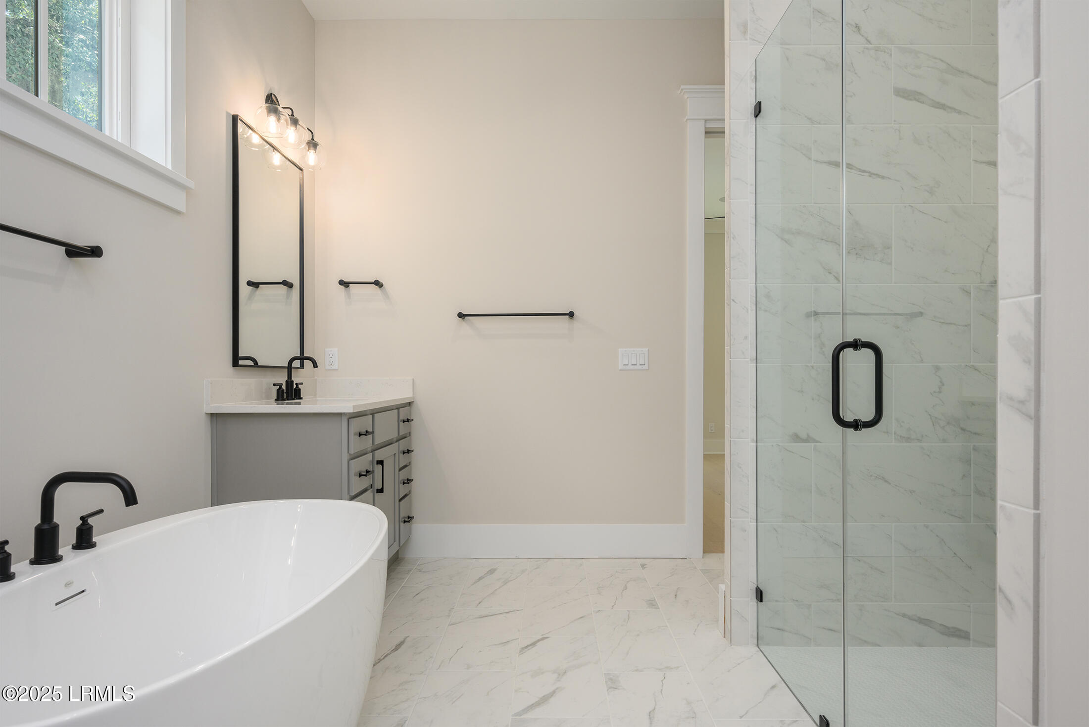 Beaufort, South Carolina 29907, United States, 4 Bedrooms Bedrooms, ,3 BathroomsBathrooms,Residential,Active,160408