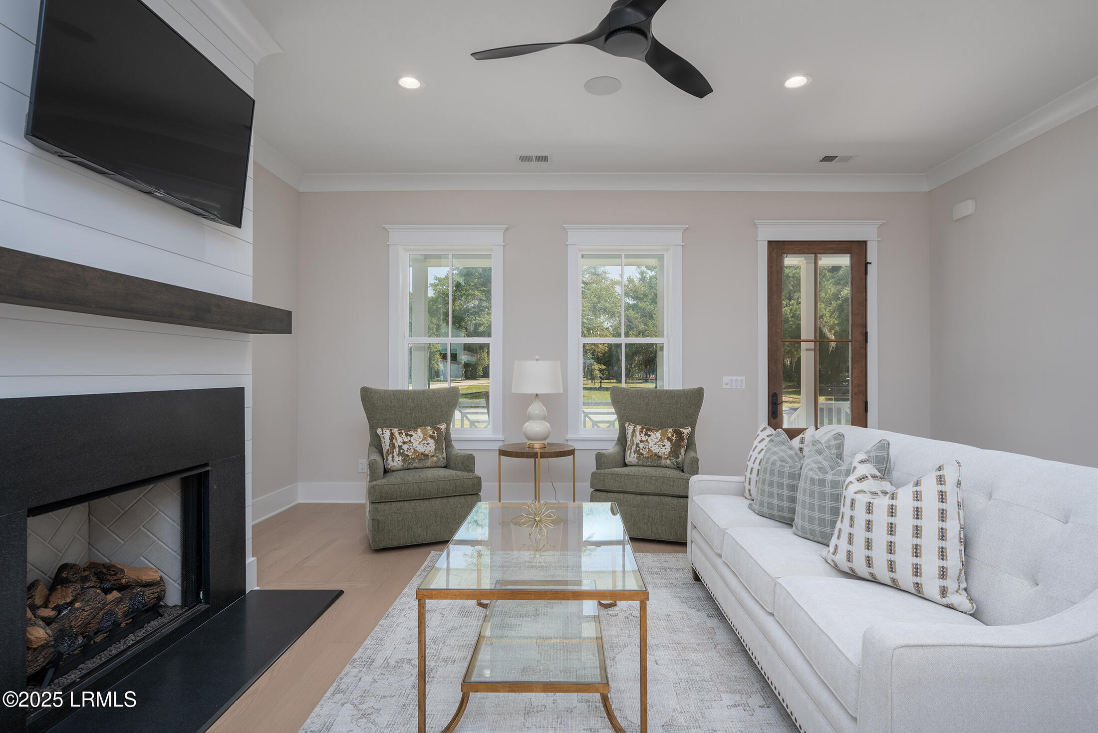 Beaufort, South Carolina 29907, United States, 4 Bedrooms Bedrooms, ,3 BathroomsBathrooms,Residential,Active,160408