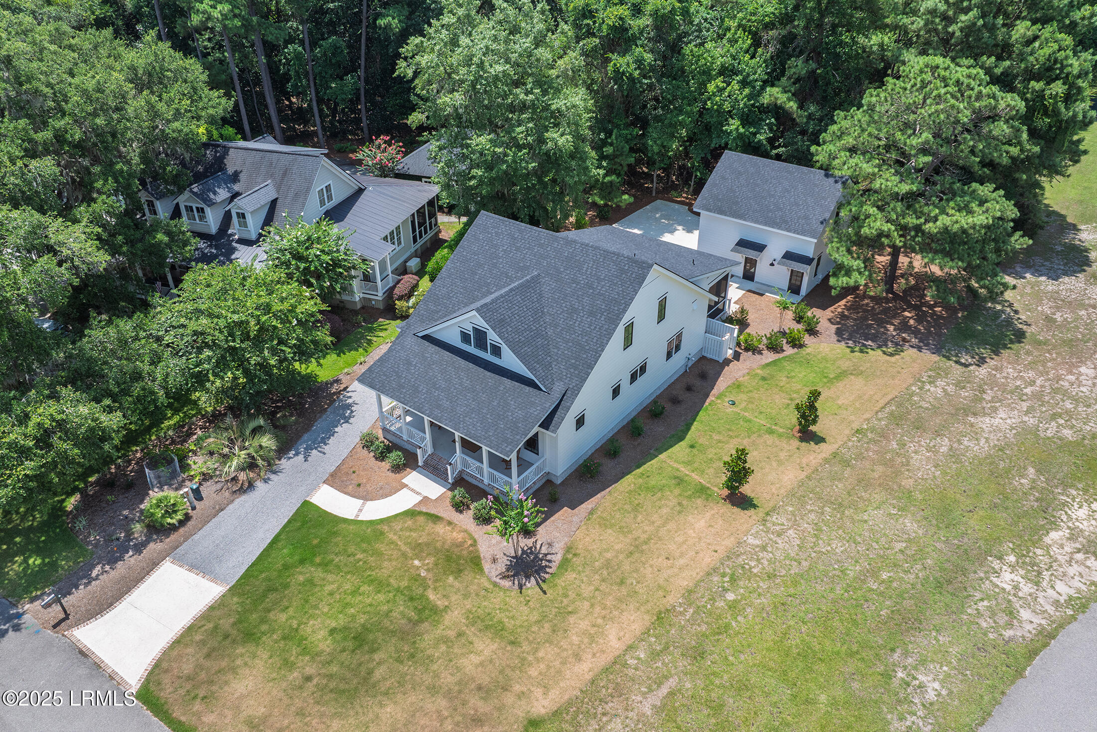 Beaufort, South Carolina 29907, United States, 4 Bedrooms Bedrooms, ,3 BathroomsBathrooms,Residential,Active,160408