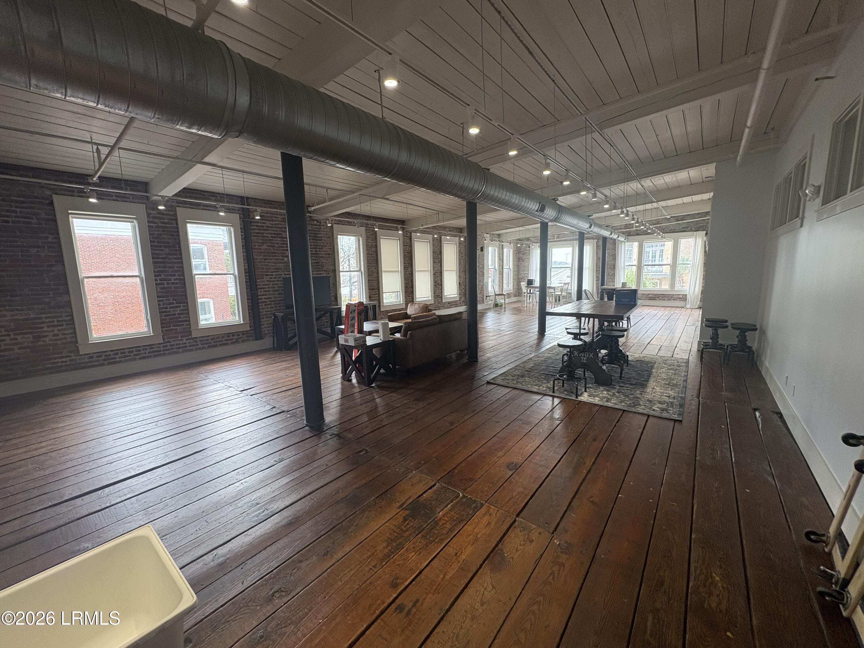 200 Carteret Street 201