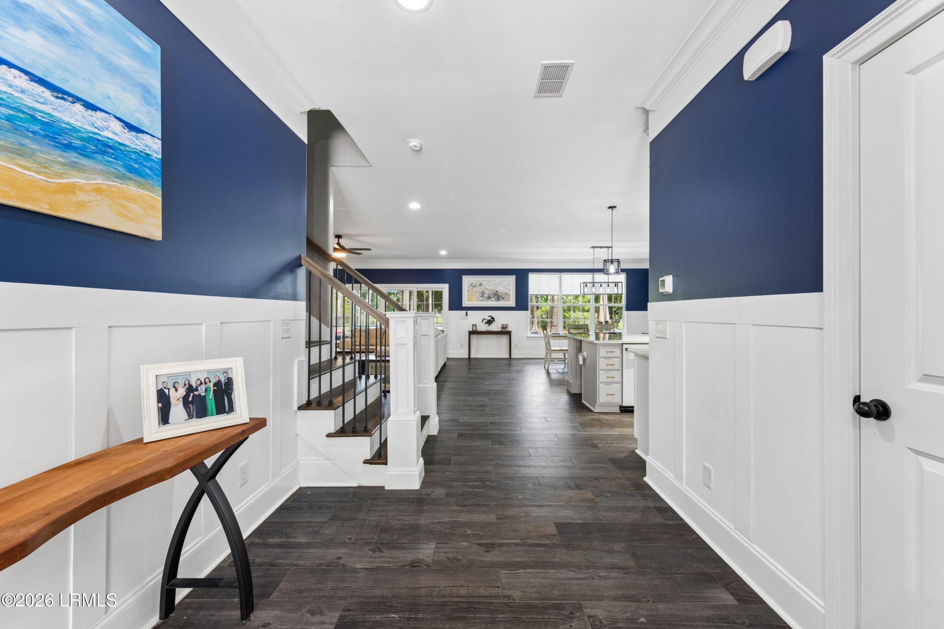 11 Hathaway Lane