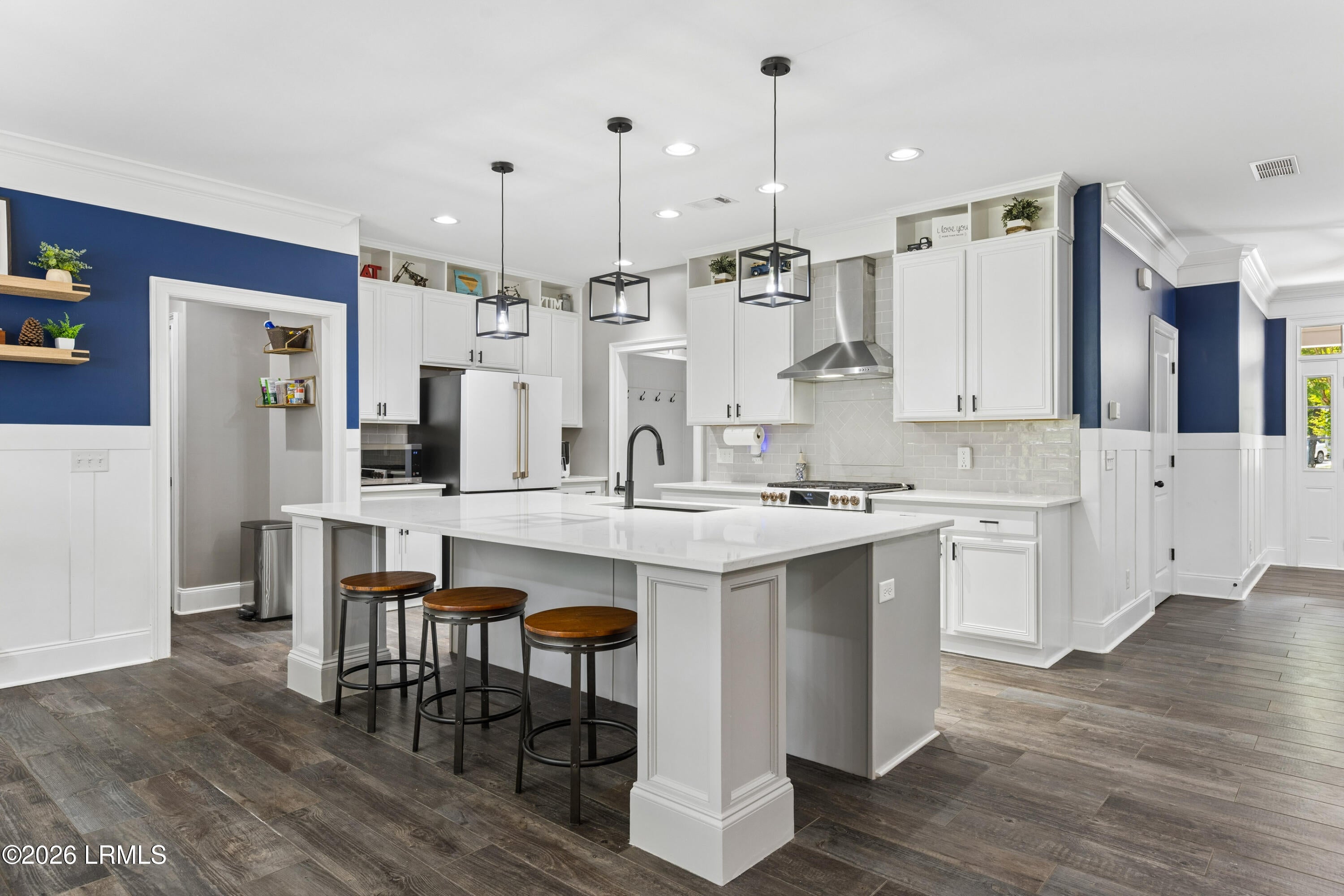 11 Hathaway Lane