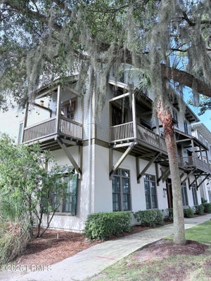 154 CHEROKEE FARMS RD UNIT 2A, BEAUFORT, SC 29906 - Image 64cde00a559dafc5095bf32ed3d0d350/446586889