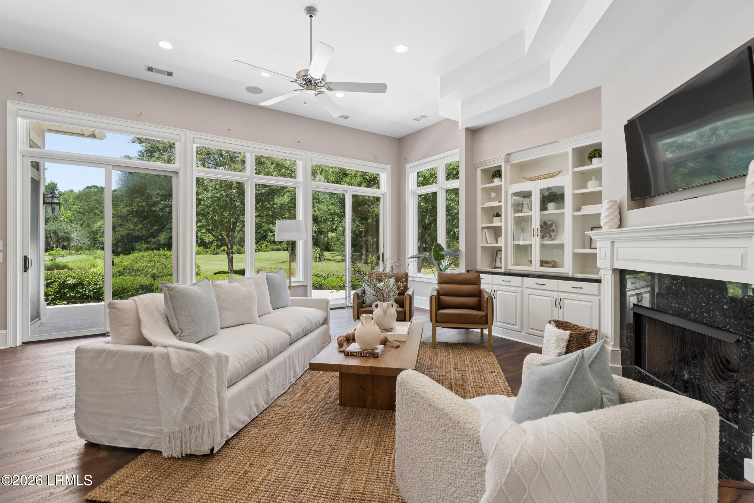 30 Knollwood Drive