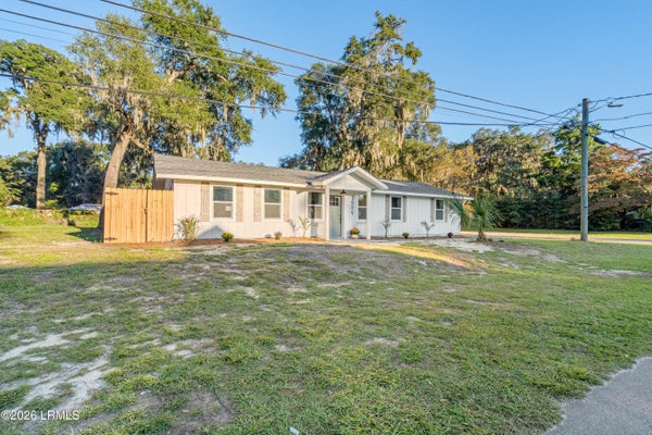 1599 PALMETTO STREET, BEAUFORT, SC 29902 - Image 68cb56c2ffa8d98a3da590ee94f091b8/188148762