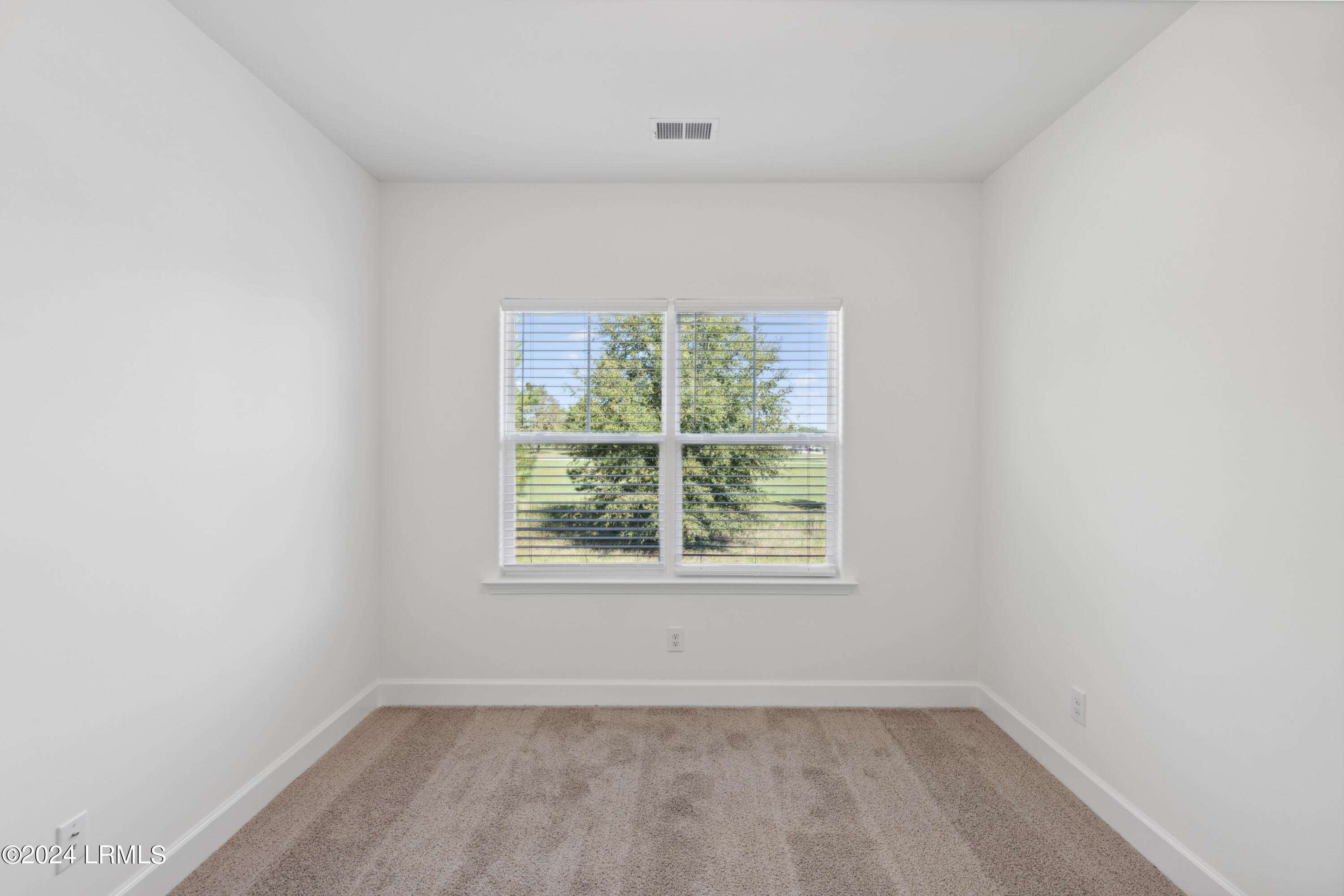 Ridgeland, South Carolina 29936, United States, 3 Bedrooms Bedrooms, ,3 BathroomsBathrooms,Residential,Pending,38540