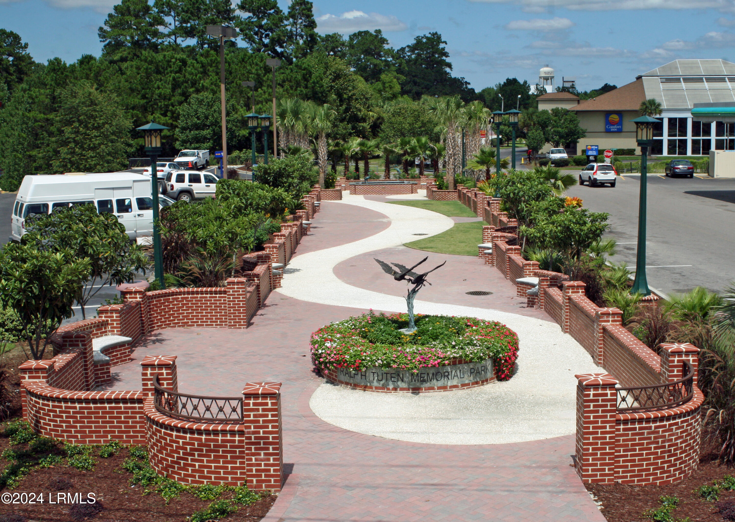 Ridgeland, South Carolina 29936, United States, 3 Bedrooms Bedrooms, ,3 BathroomsBathrooms,Residential,Pending,38540