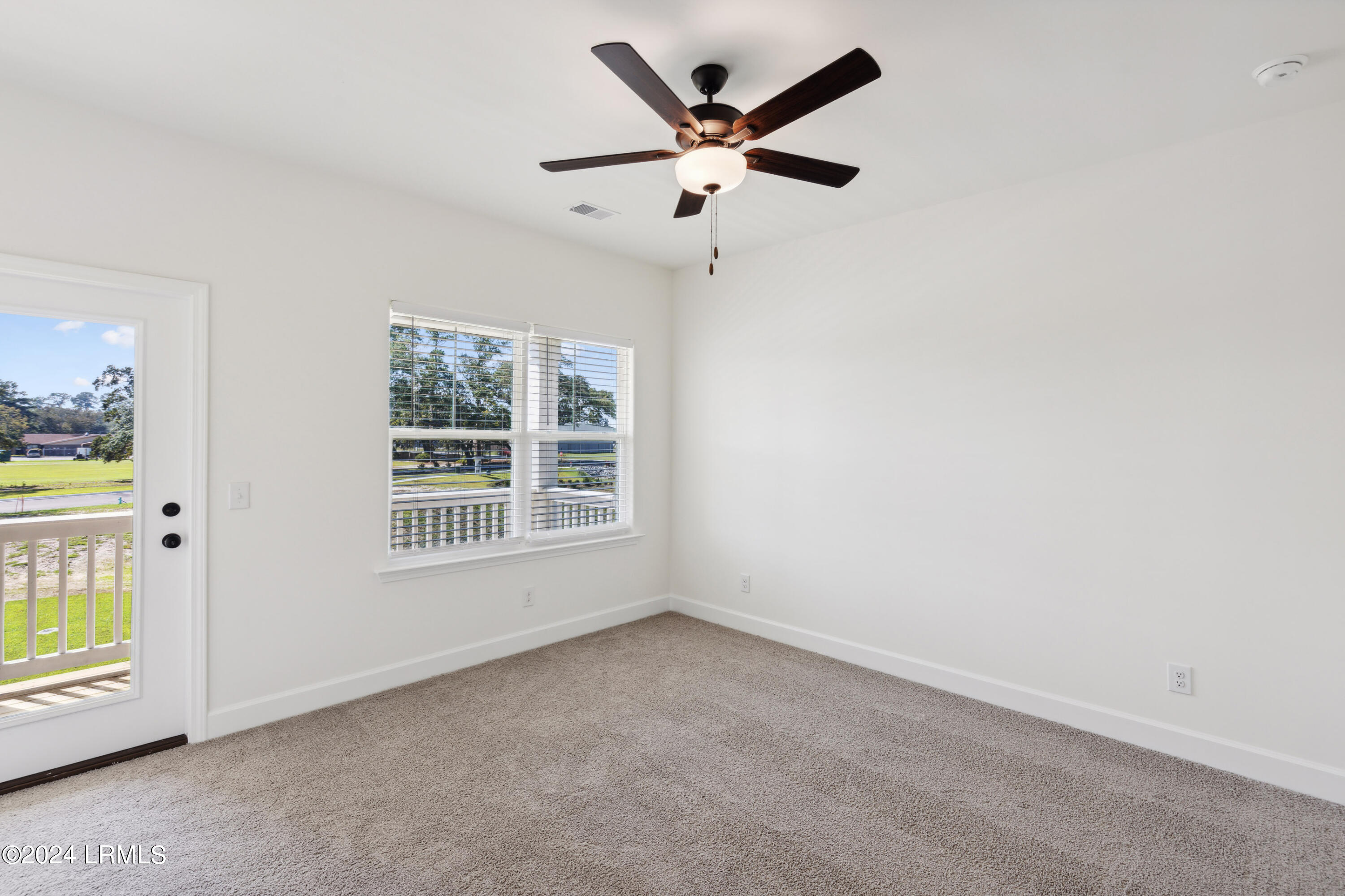 Ridgeland, South Carolina 29936, United States, 3 Bedrooms Bedrooms, ,3 BathroomsBathrooms,Residential,Pending,38540