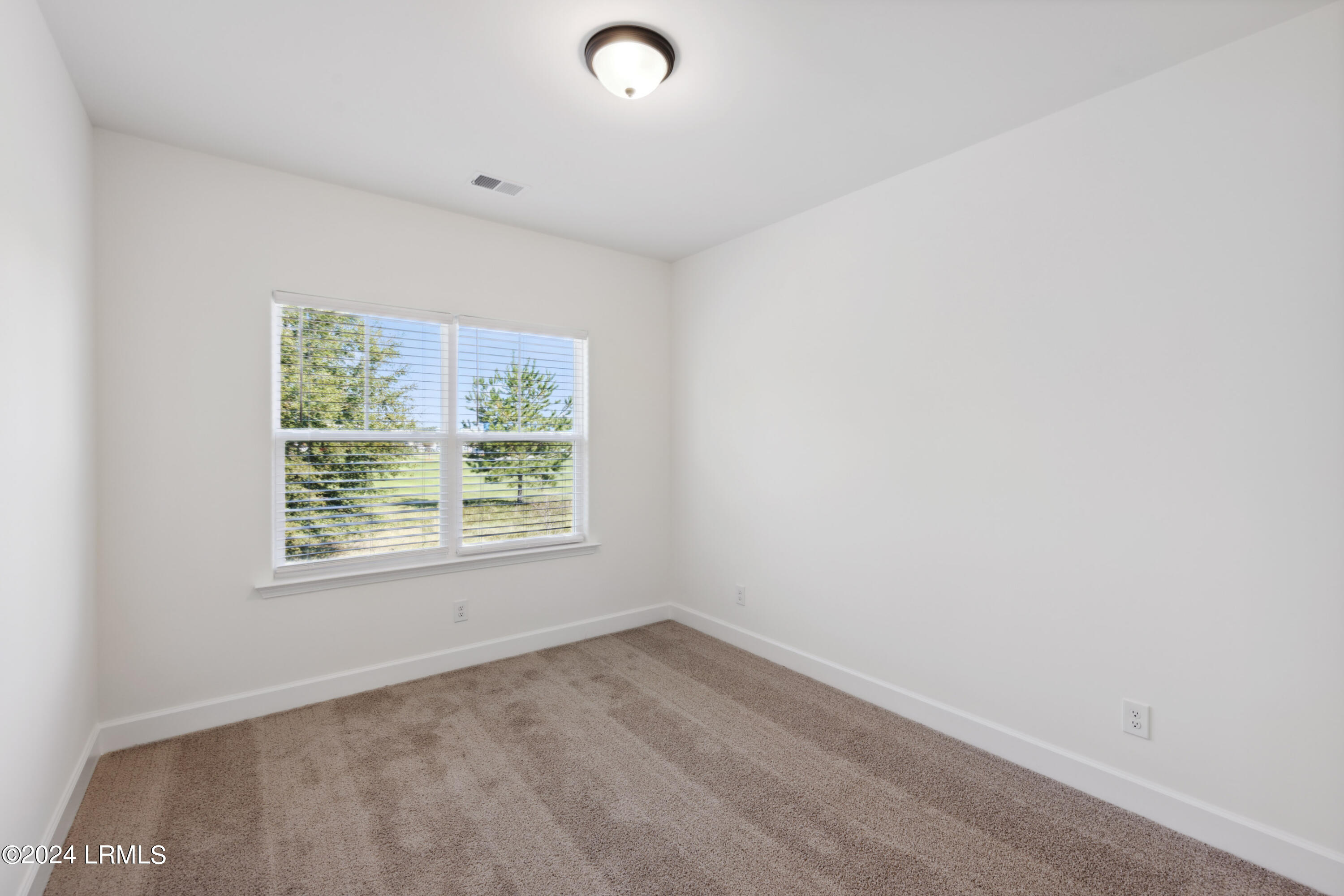 Ridgeland, South Carolina 29936, United States, 3 Bedrooms Bedrooms, ,3 BathroomsBathrooms,Residential,Pending,38540