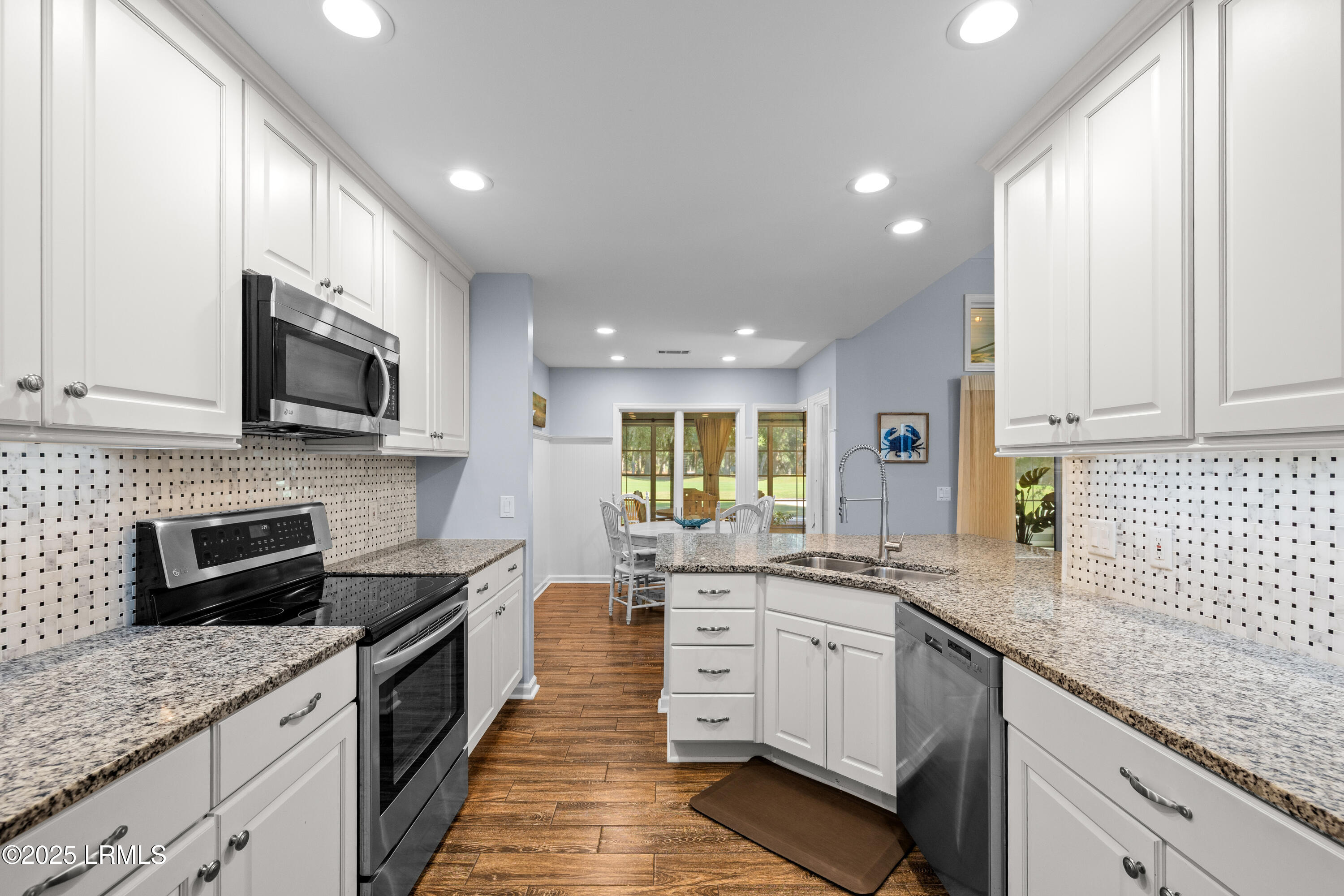 St. Helena Island, South Carolina 29920, United States, 3 Bedrooms Bedrooms, ,2 BathroomsBathrooms,Residential,Active,249084